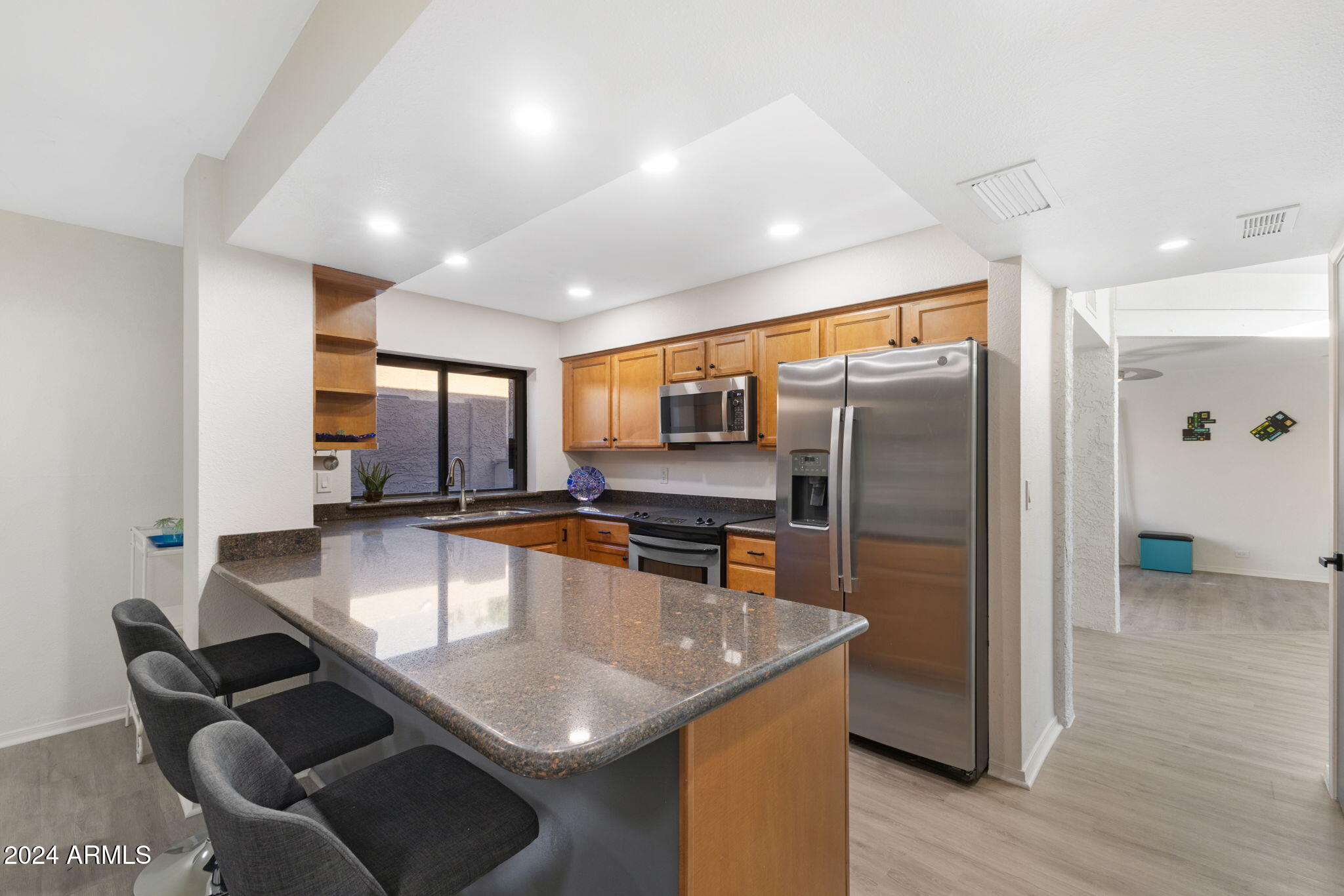 10624 N 7TH Place