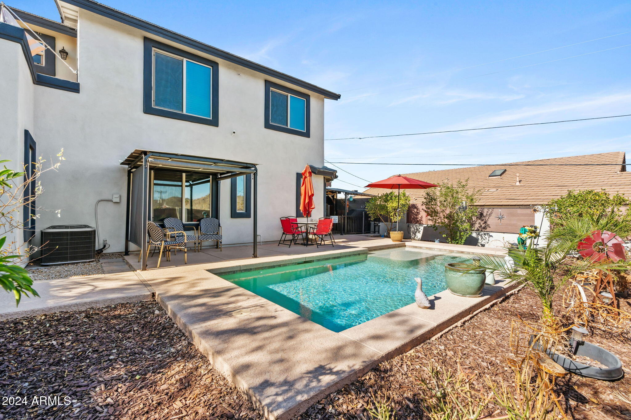 1840 E Avenida Del Oro