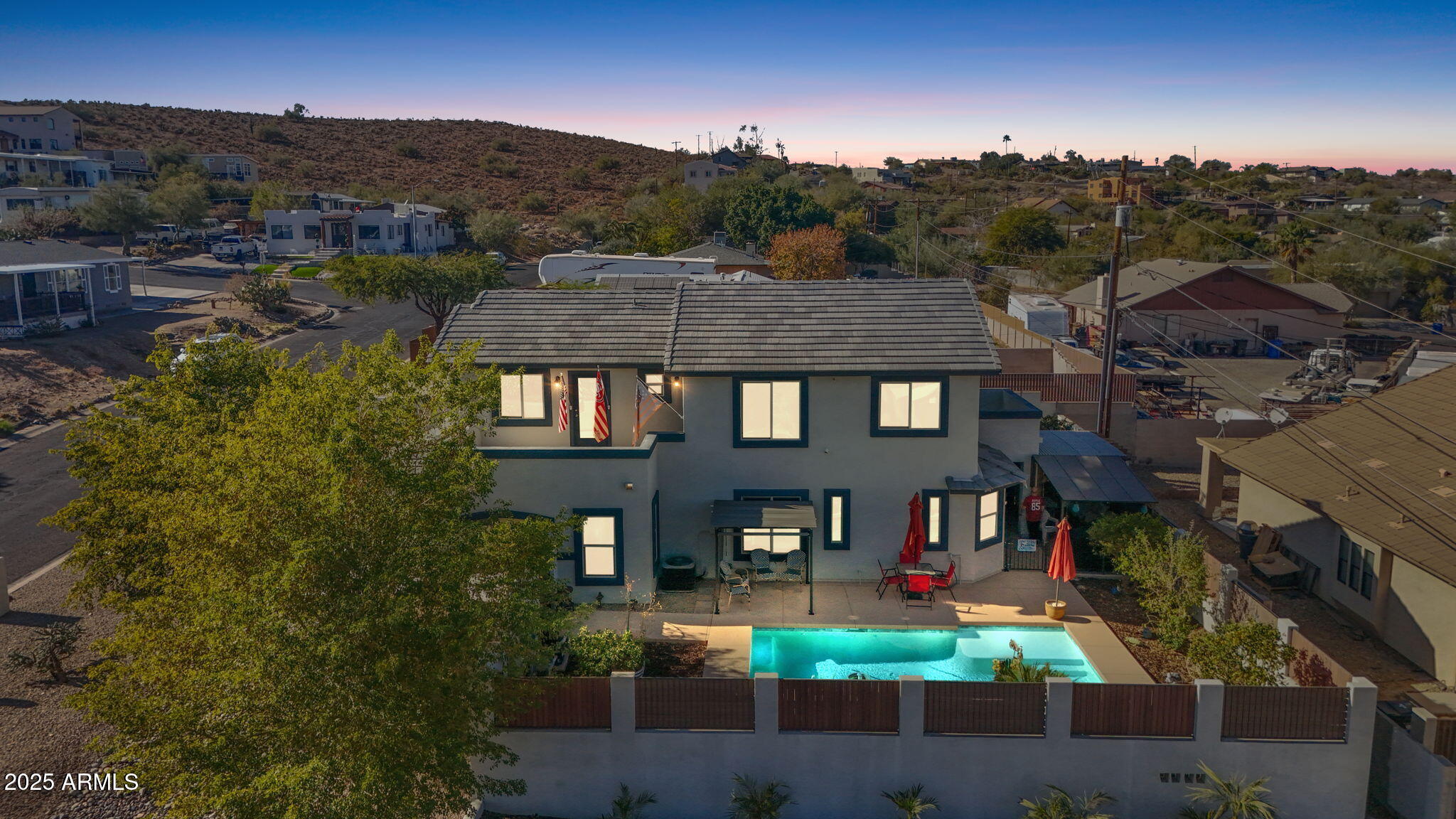 1840 E Avenida Del Oro