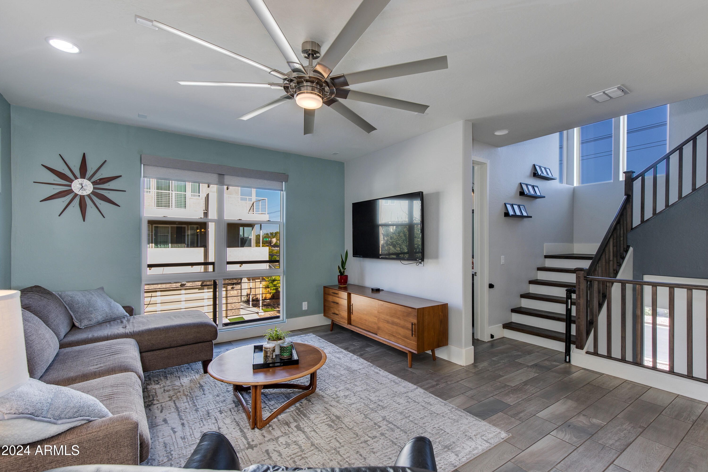 7031 W JASPER Drive