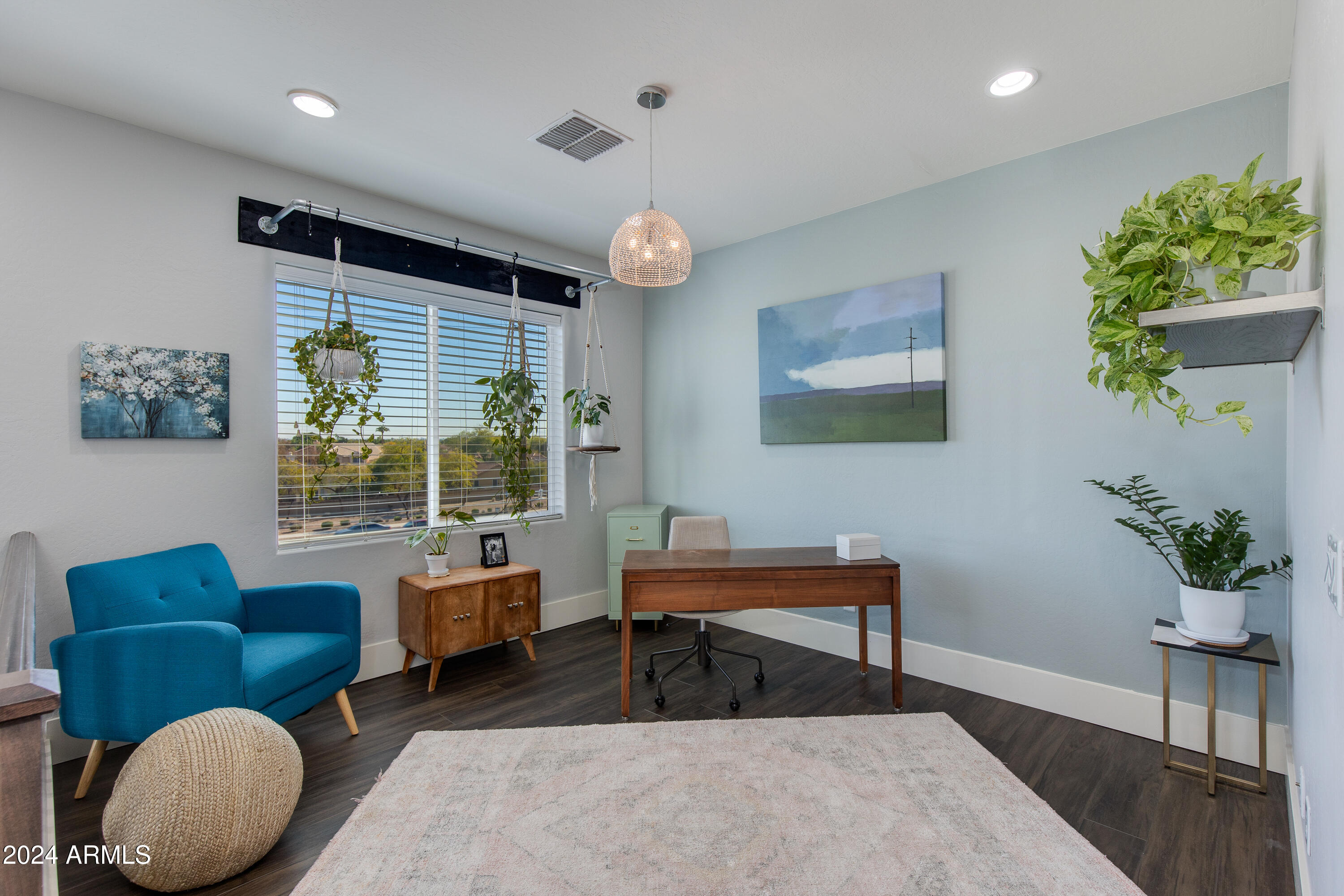 7031 W JASPER Drive