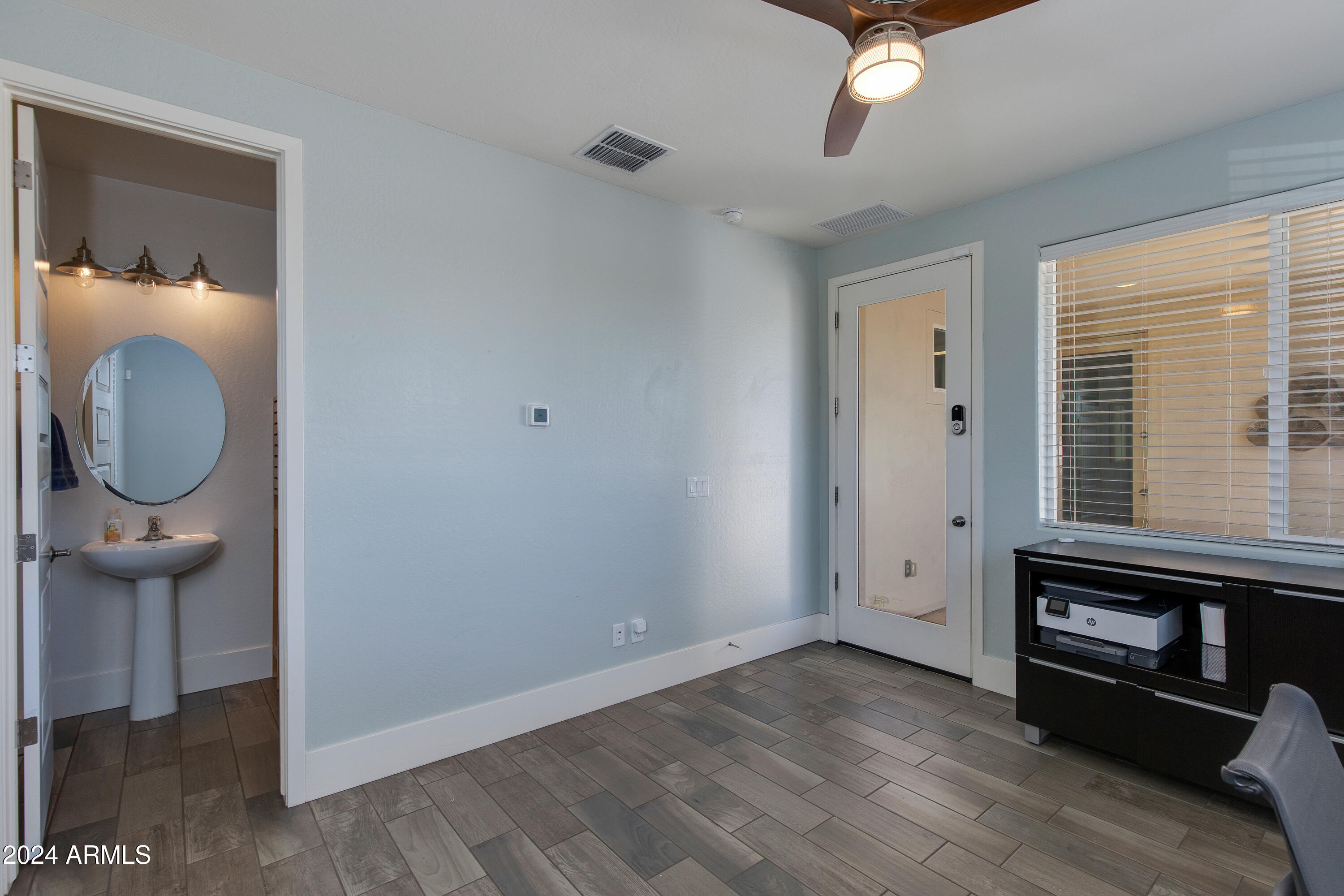 7031 W JASPER Drive
