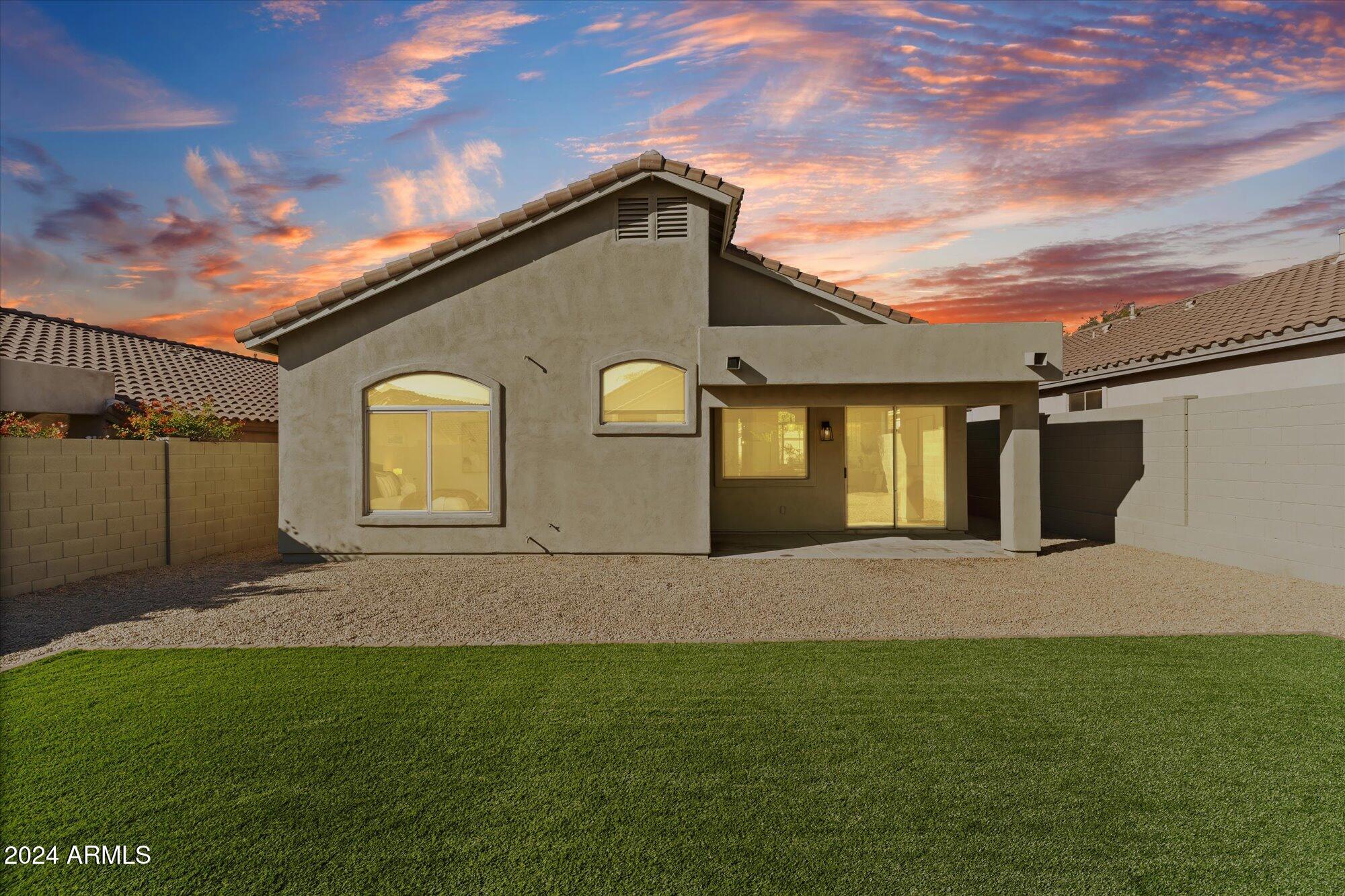 10351 E Saltillo Dr