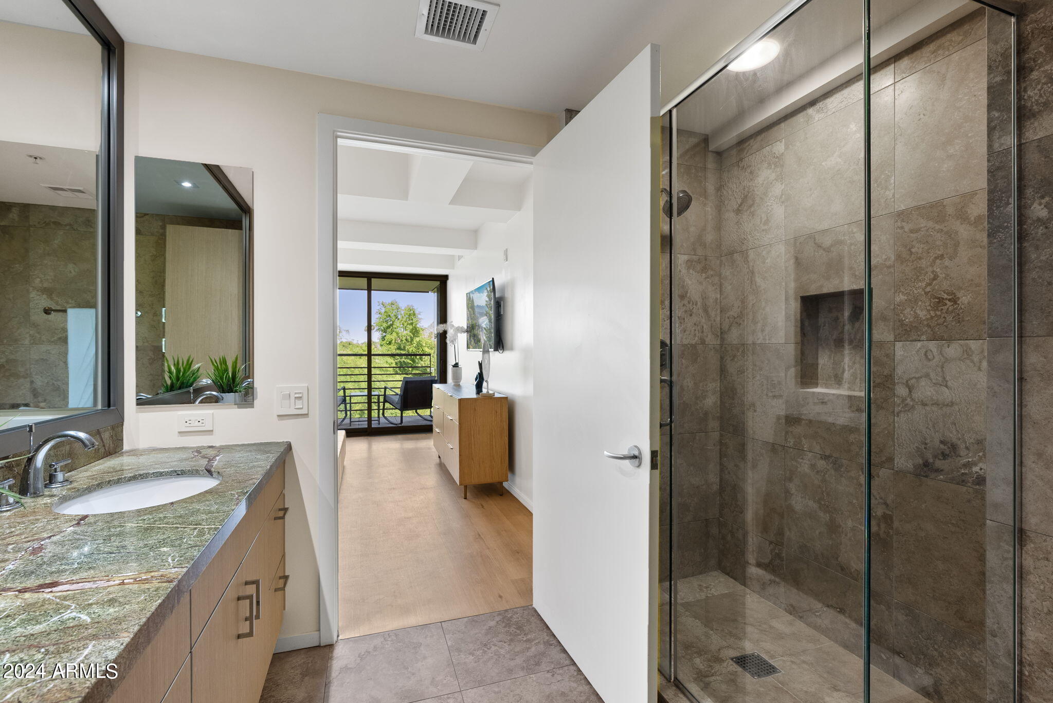 7117 E RANCHO VISTA Drive # 4005