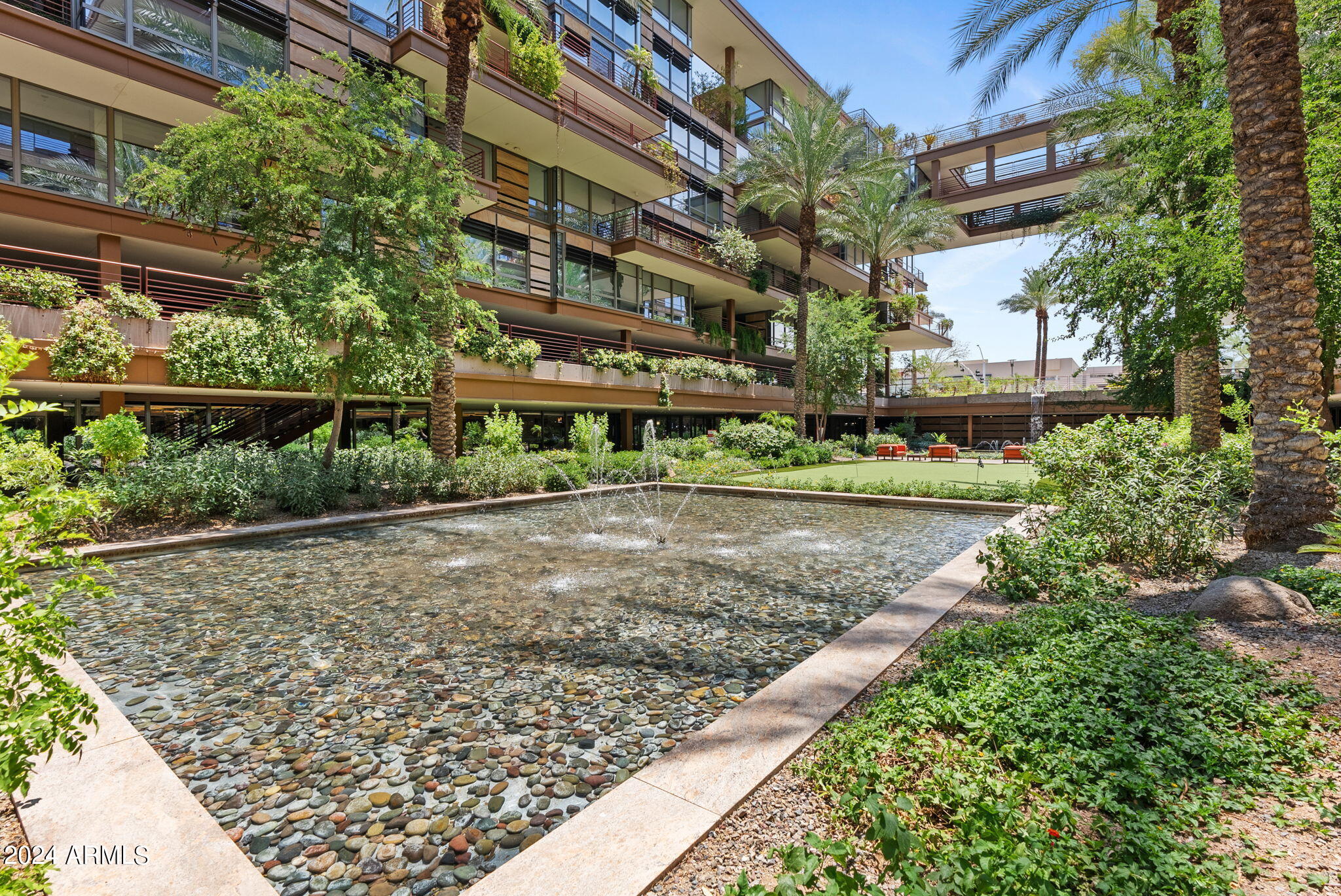 7117 E RANCHO VISTA Drive # 4005