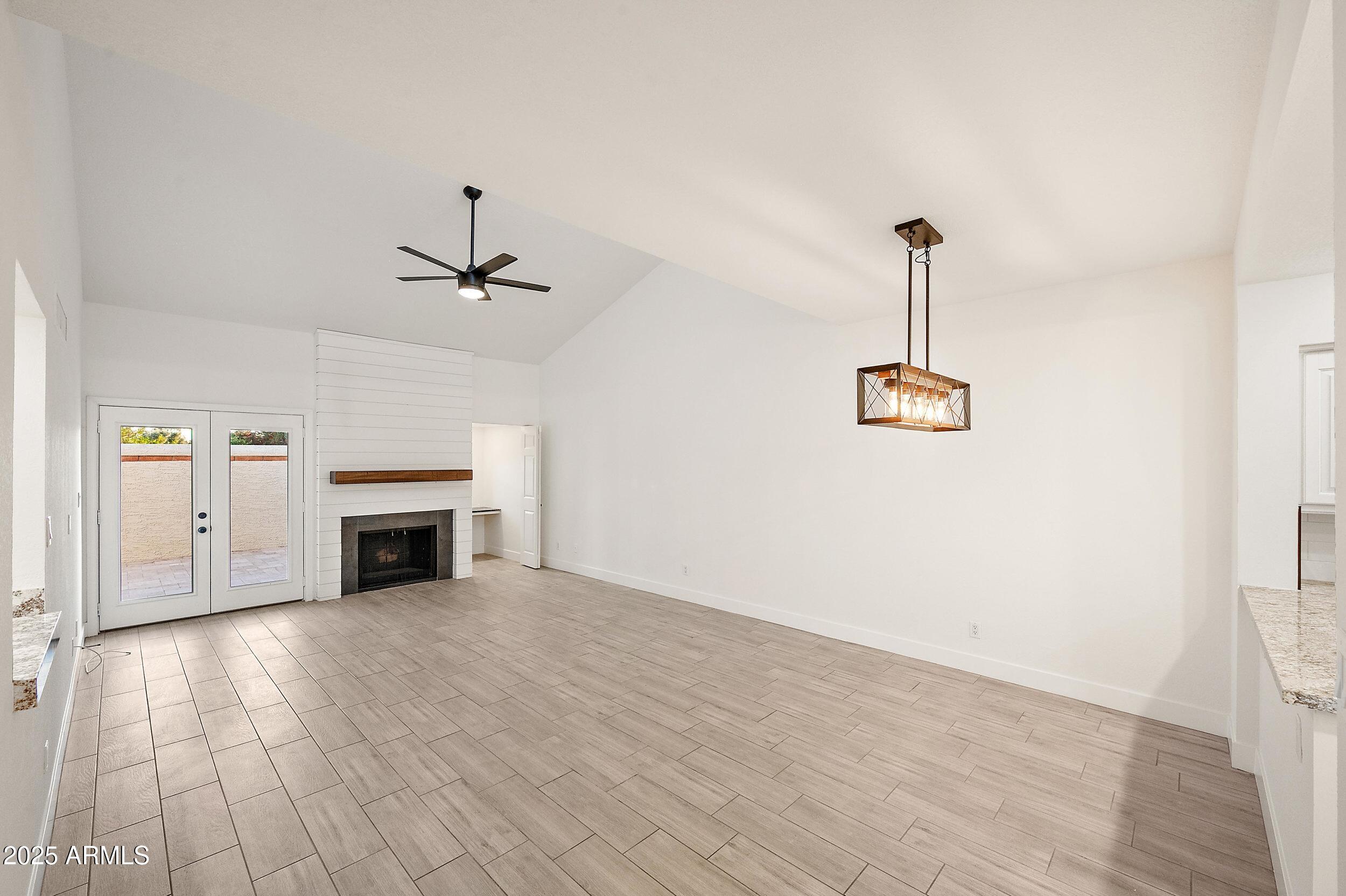 5711 N 24TH Place