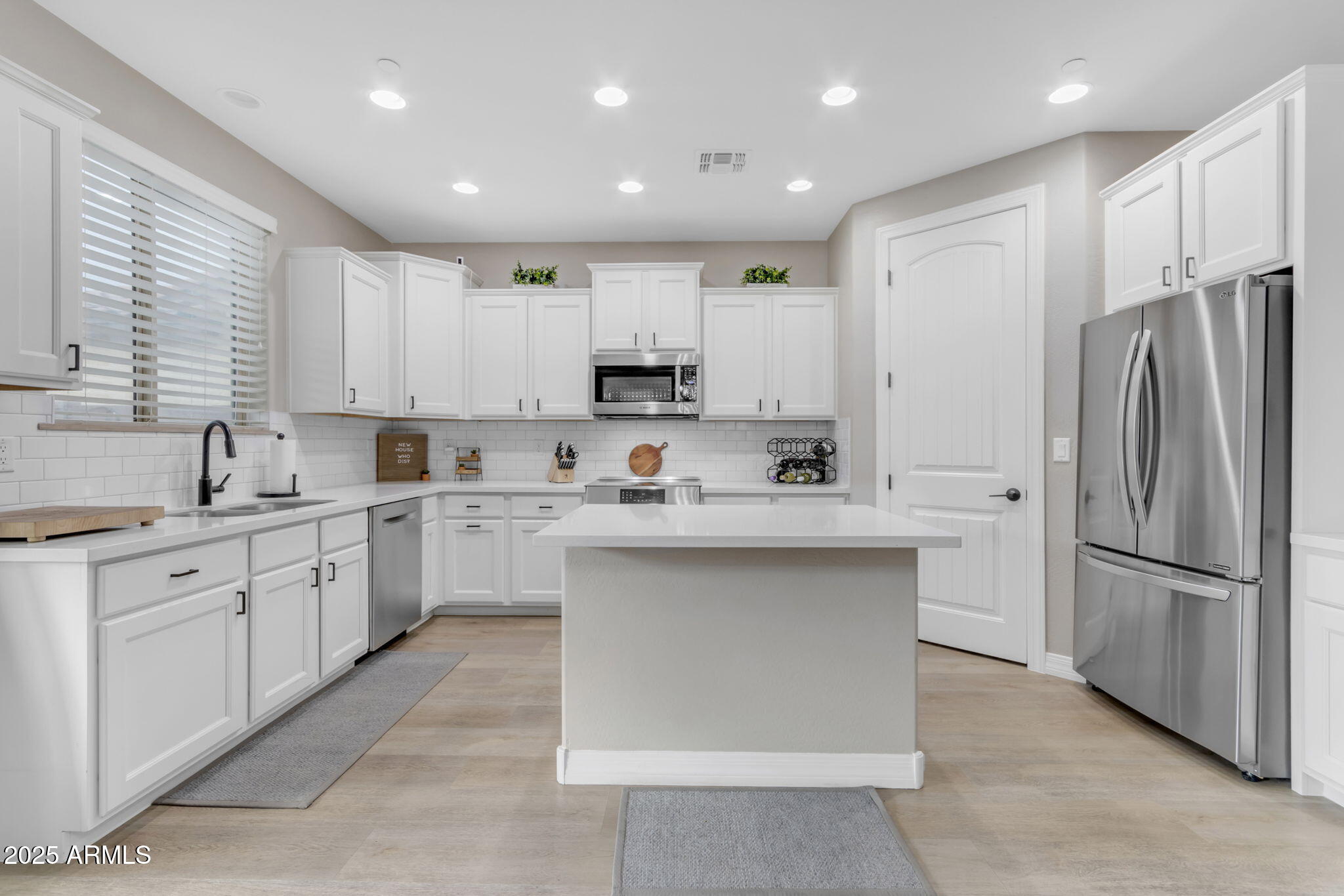 2346 S BANNING Street