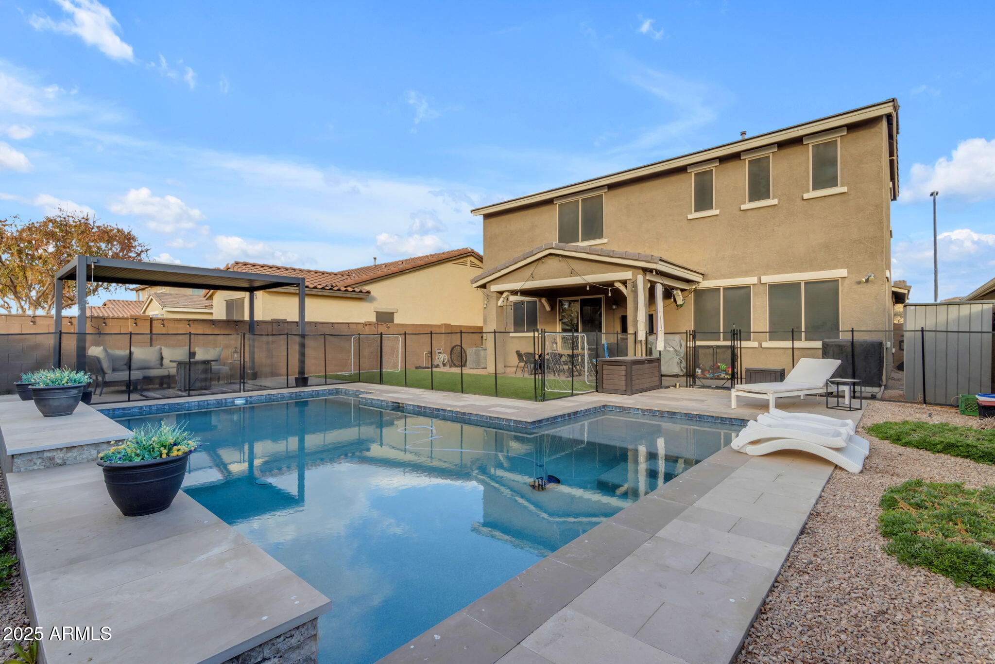2346 S BANNING Street