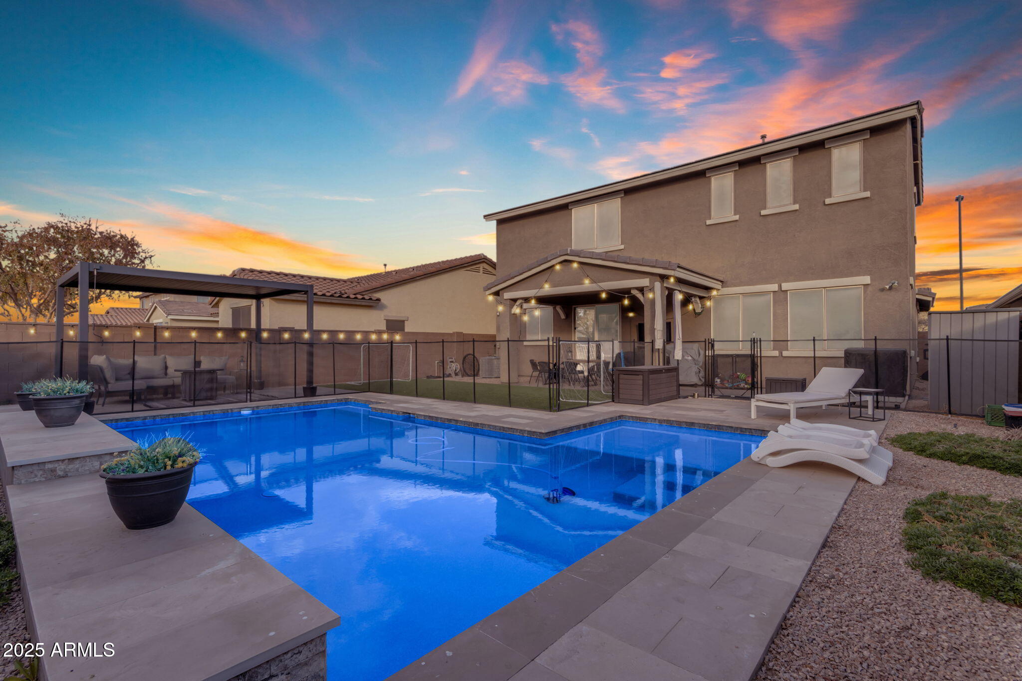 2346 S BANNING Street