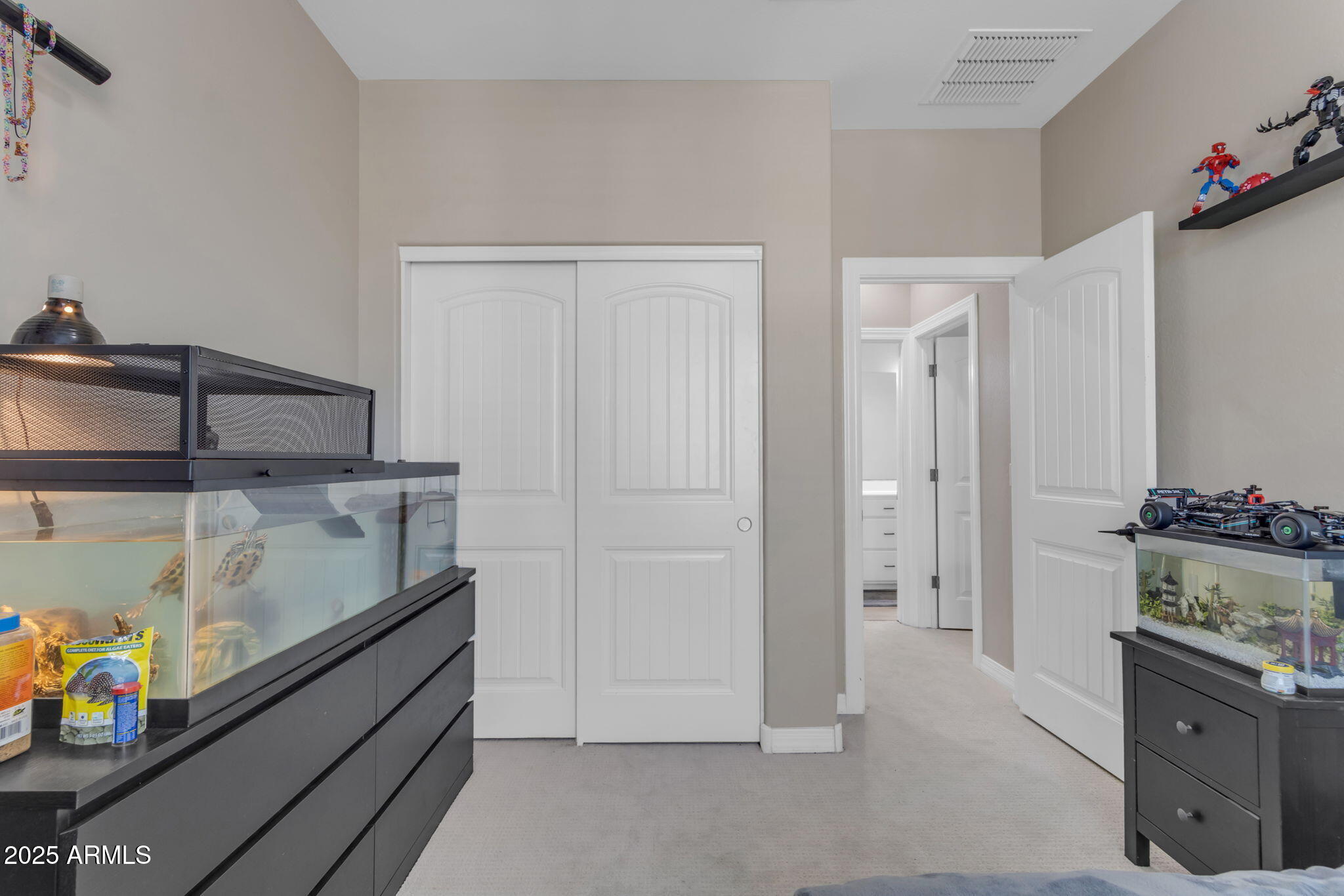 2346 S BANNING Street