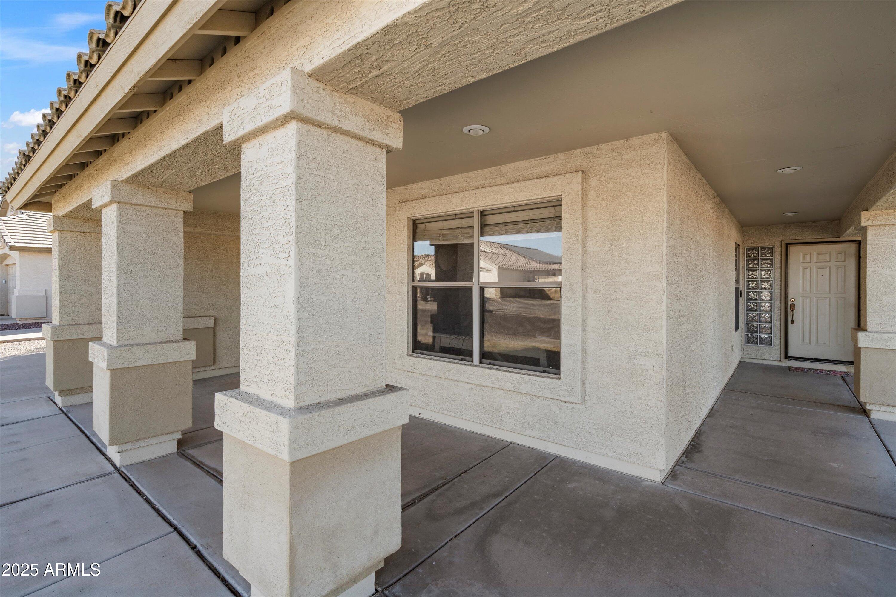 3315 W WALTER Way