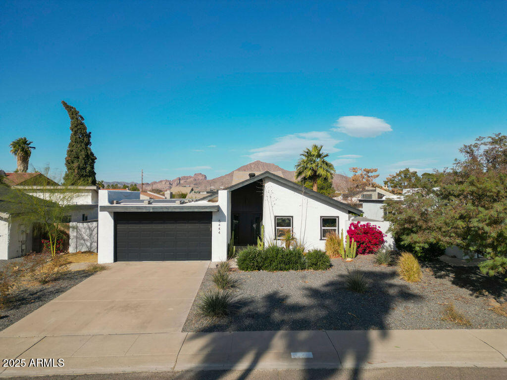 5444 E VIRGINIA Avenue