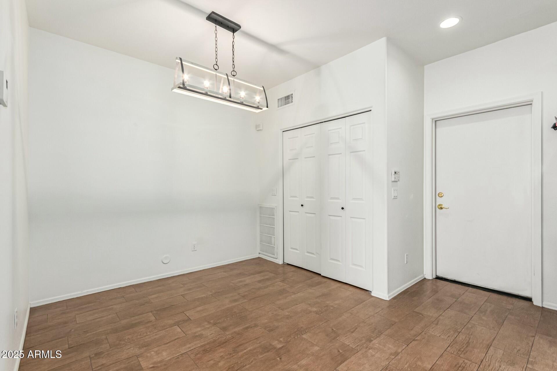 7550 E EARLL Drive # 73
