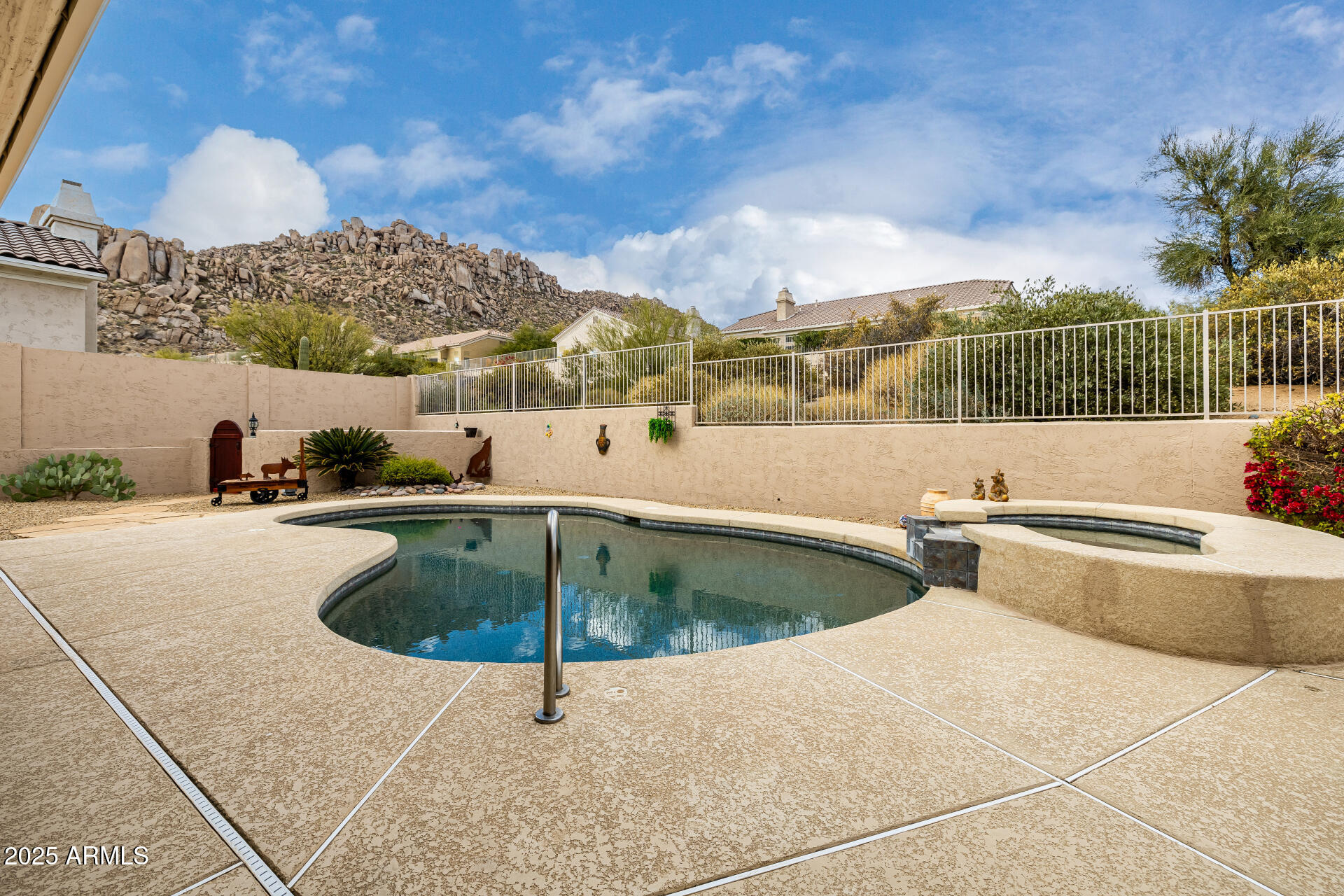 11516 E Buckskin Trail