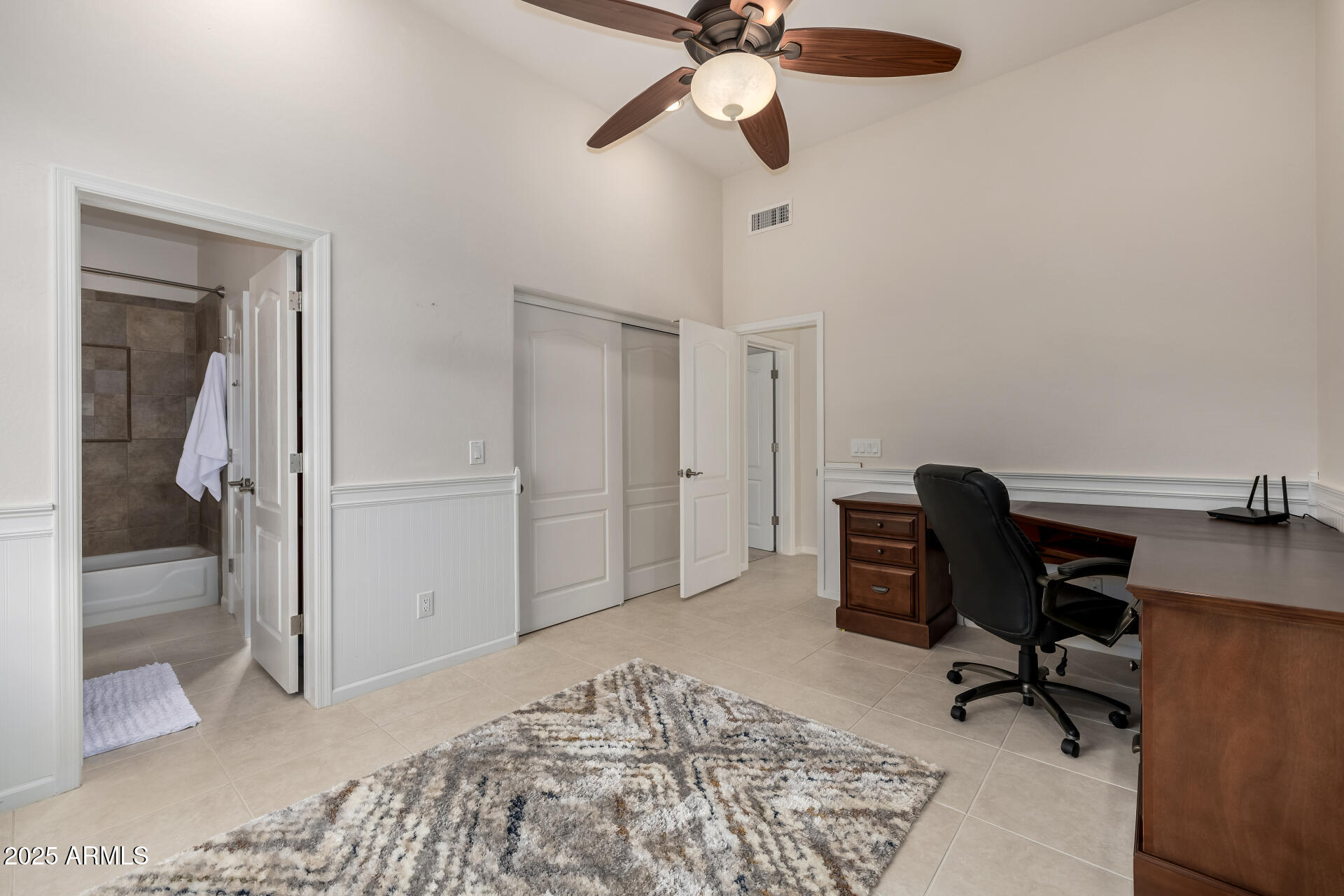 11516 E Buckskin Trail