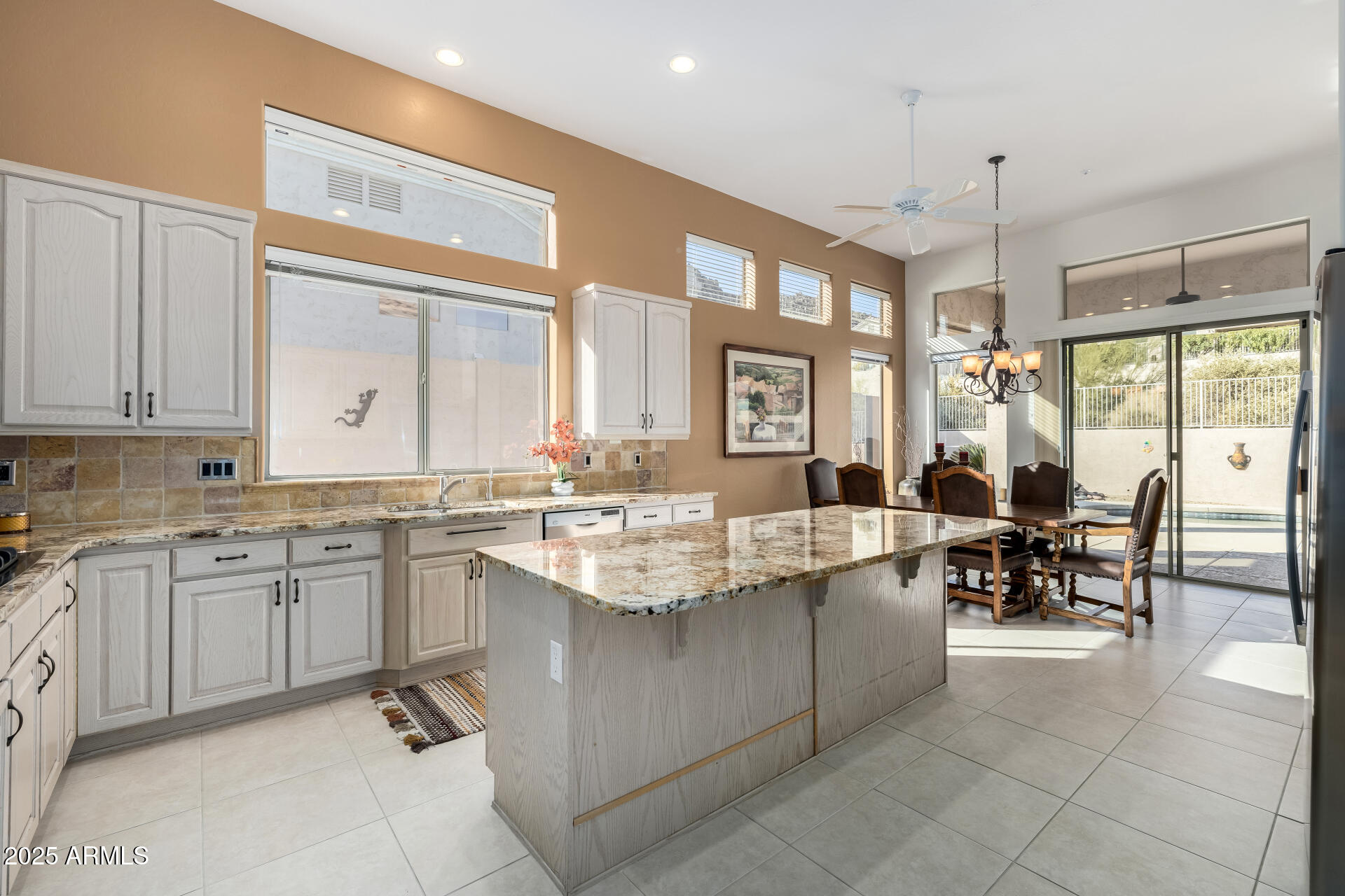 11516 E Buckskin Trail