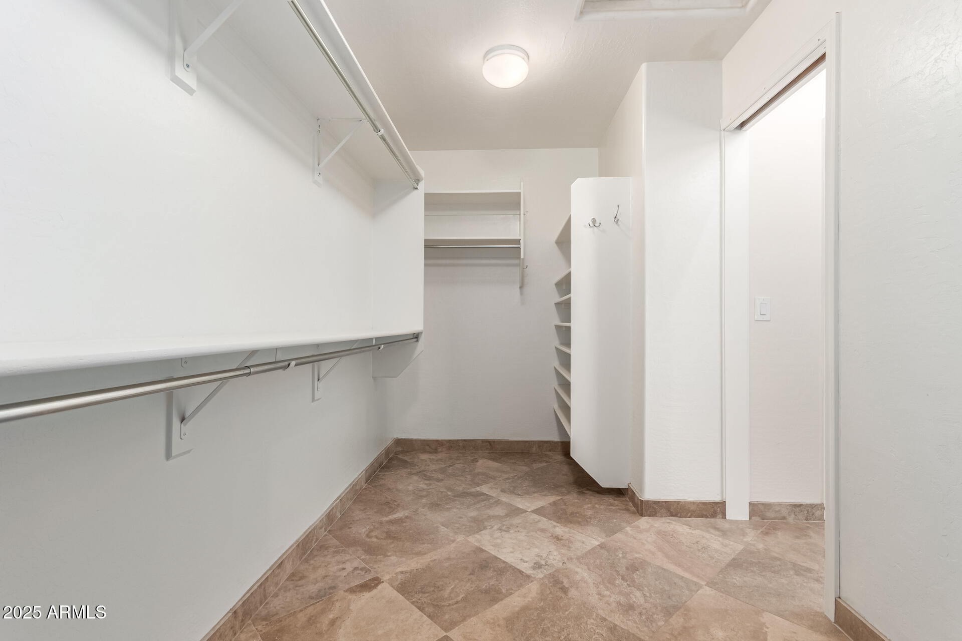 11516 E Buckskin Trail