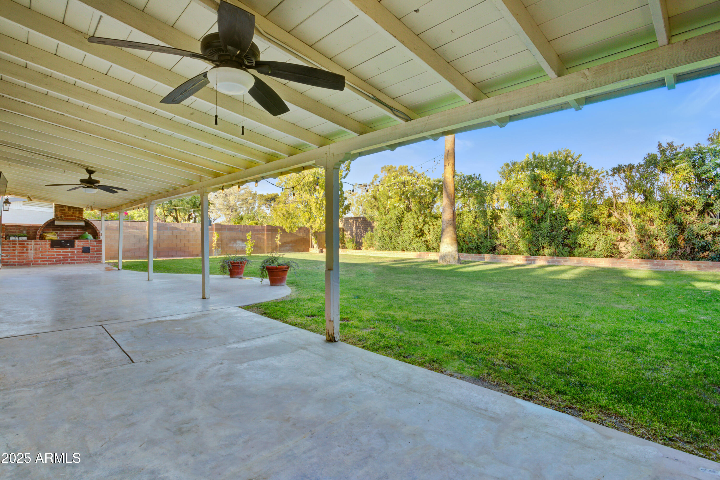 3009 N VALENCIA Lane