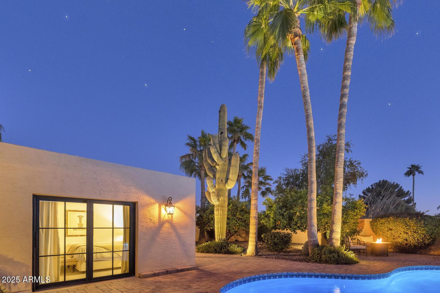7258 E MANZANITA Drive