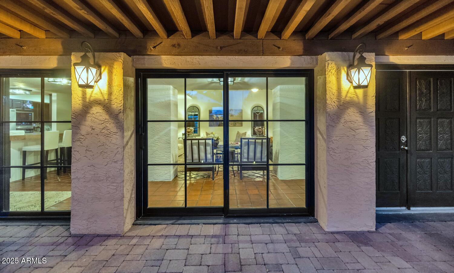 7258 E MANZANITA Drive