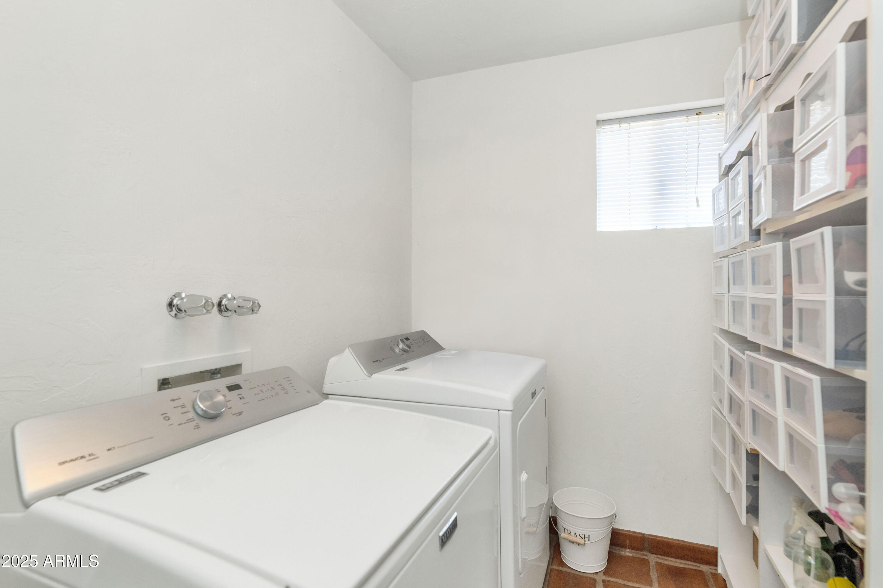 7258 E MANZANITA Drive