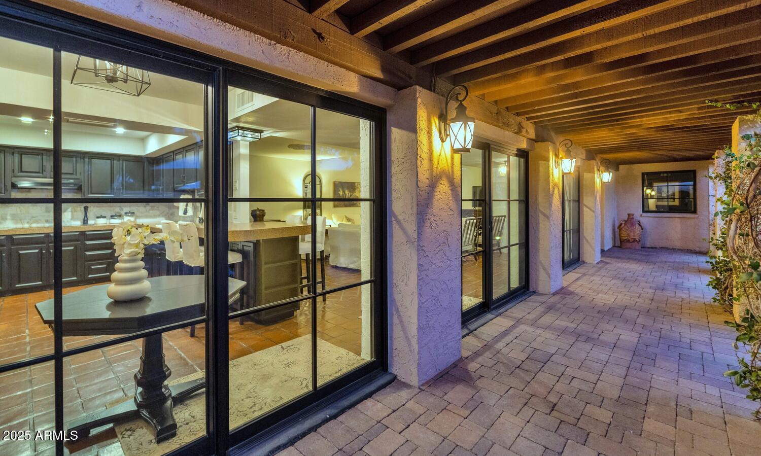 7258 E MANZANITA Drive