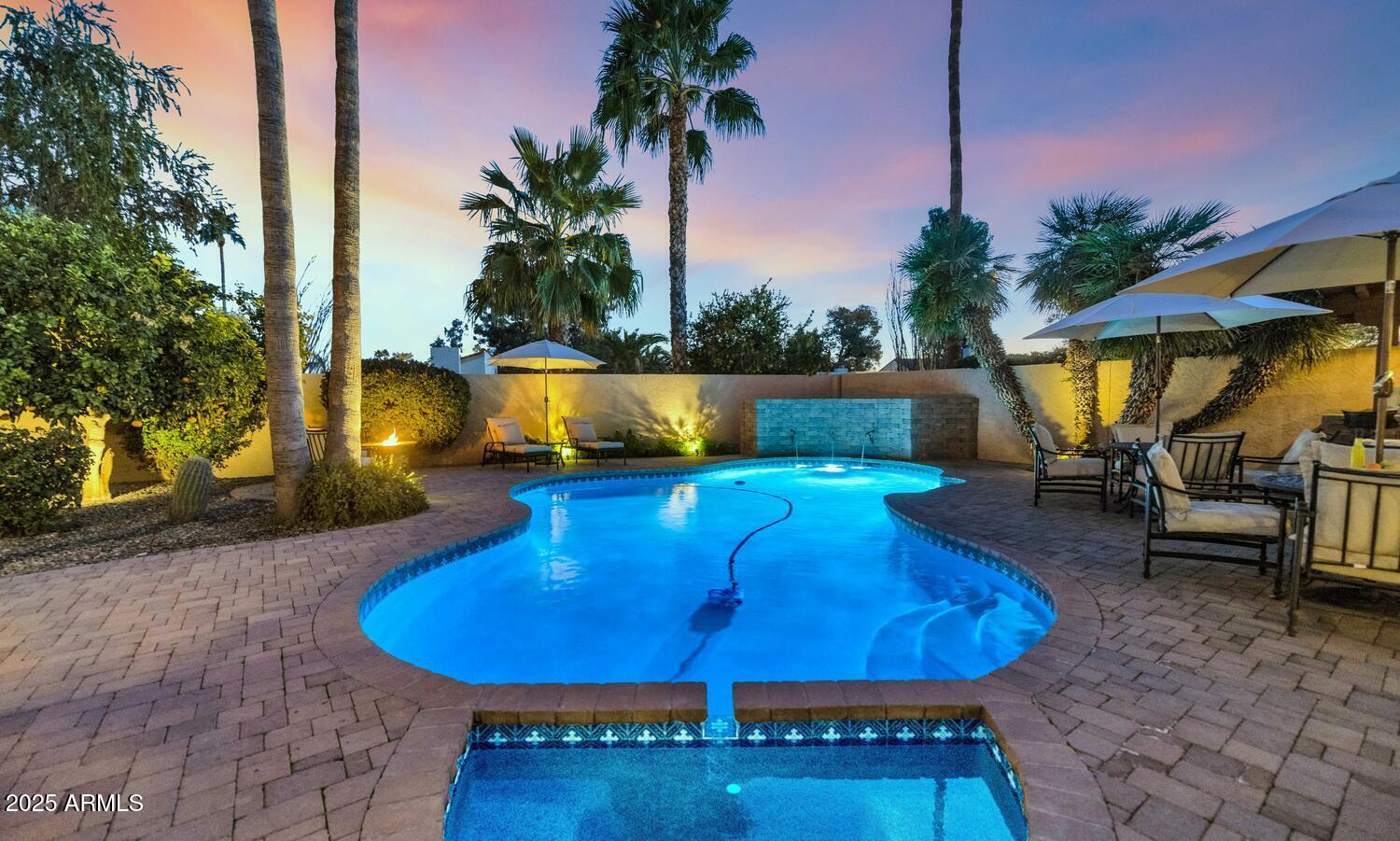 7258 E MANZANITA Drive