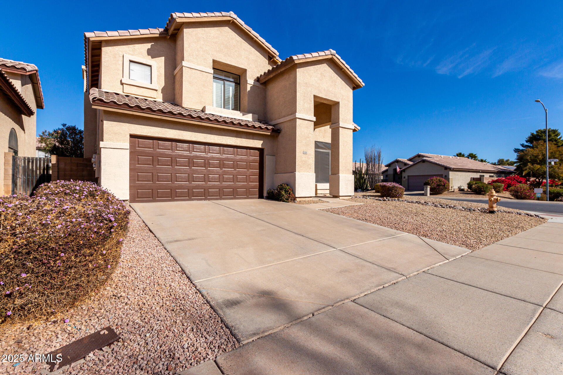 4338 E WOODRIDGE Drive