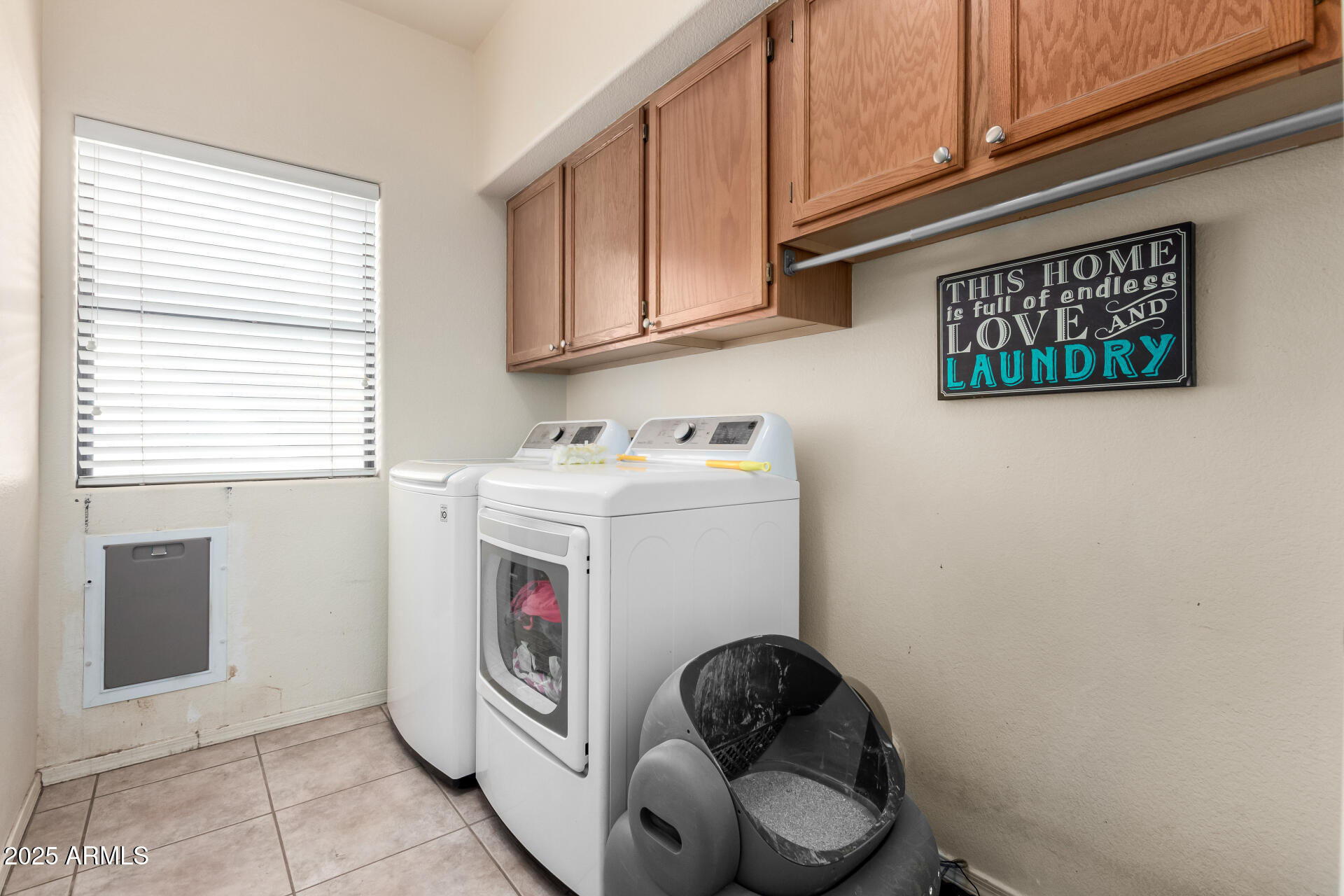 4338 E WOODRIDGE Drive