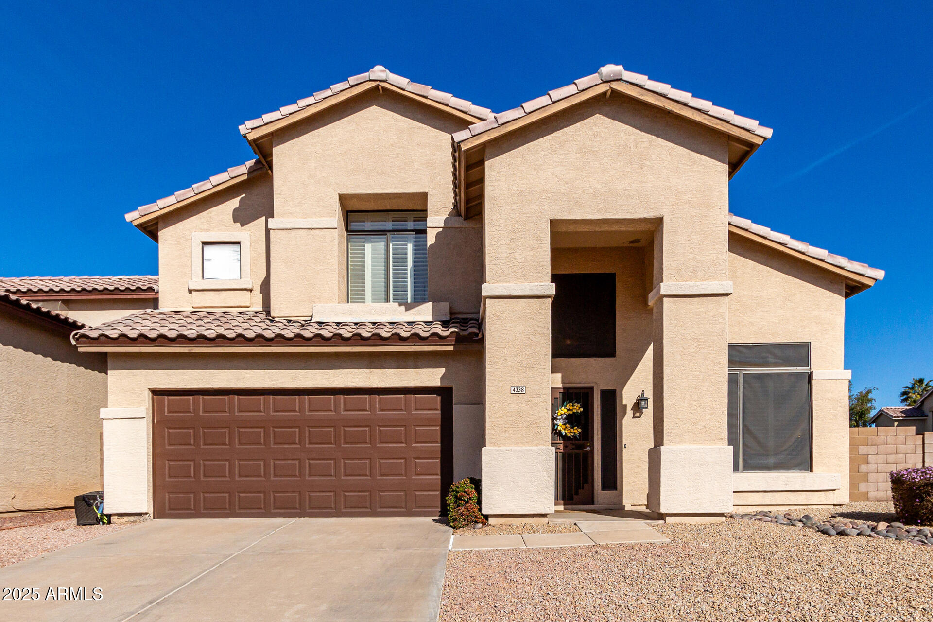 4338 E WOODRIDGE Drive