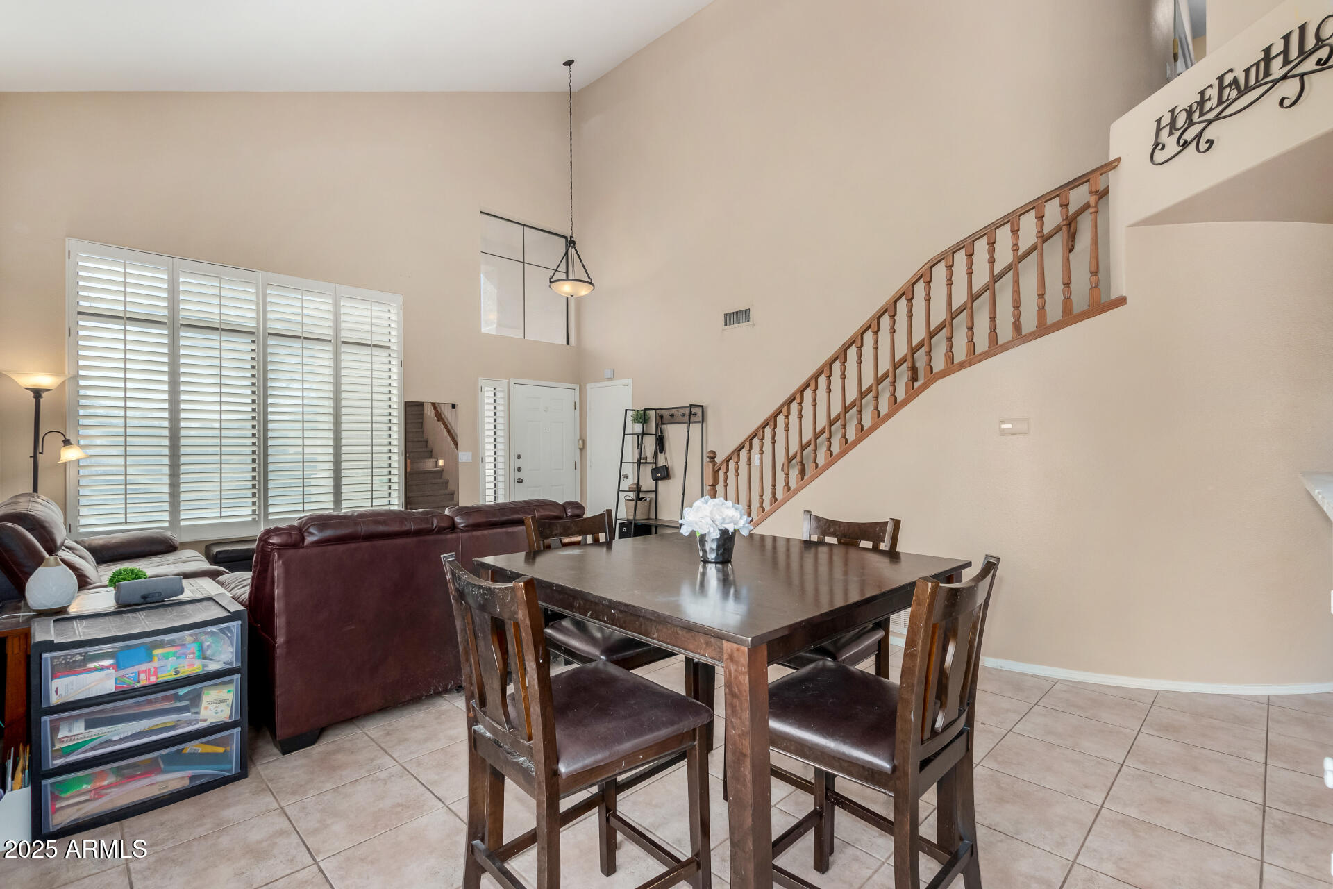 4338 E WOODRIDGE Drive