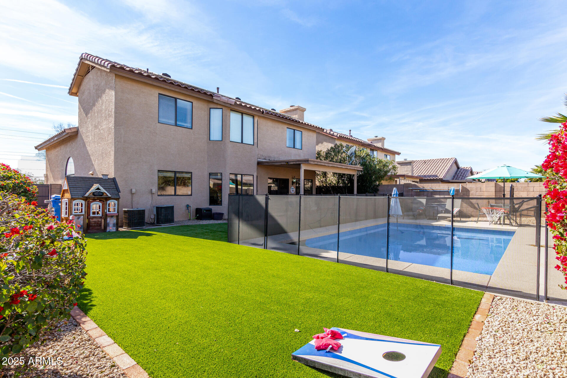 4338 E WOODRIDGE Drive