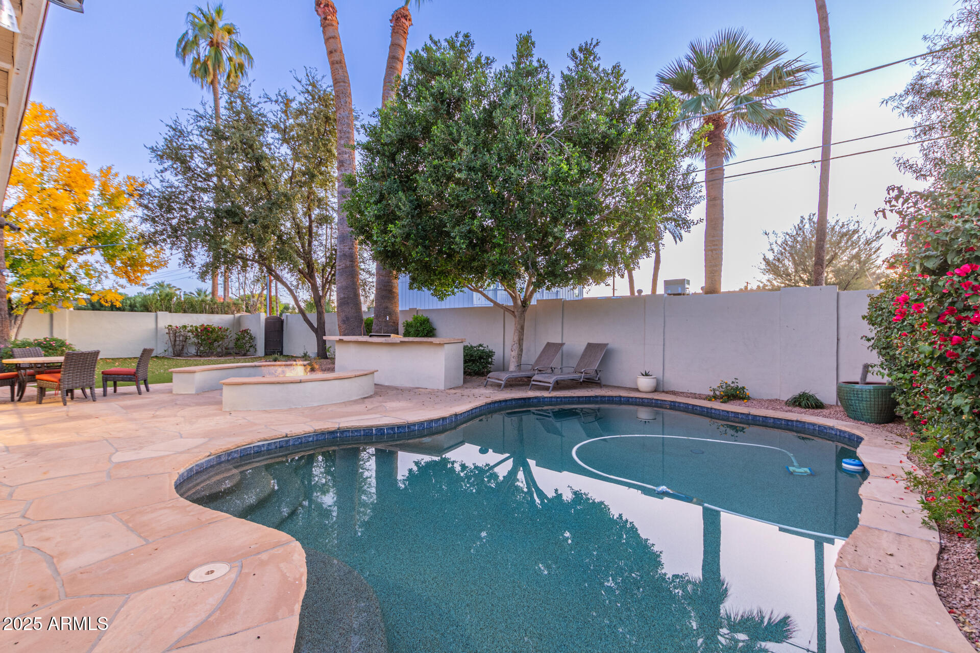 4591 E CALLE VENTURA --