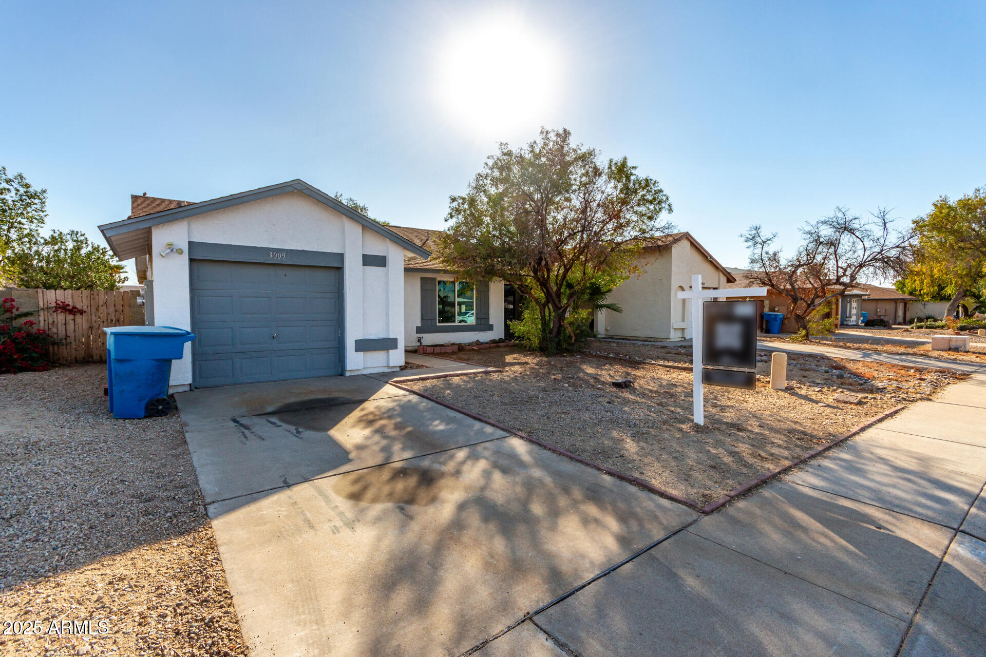 3009 W POTTER Drive