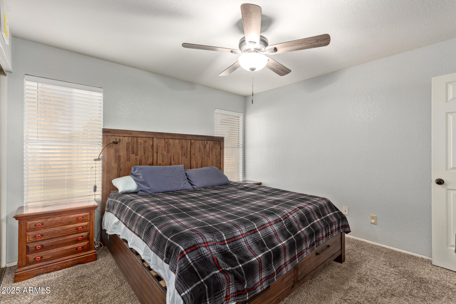 5448 W SHAW BUTTE Drive