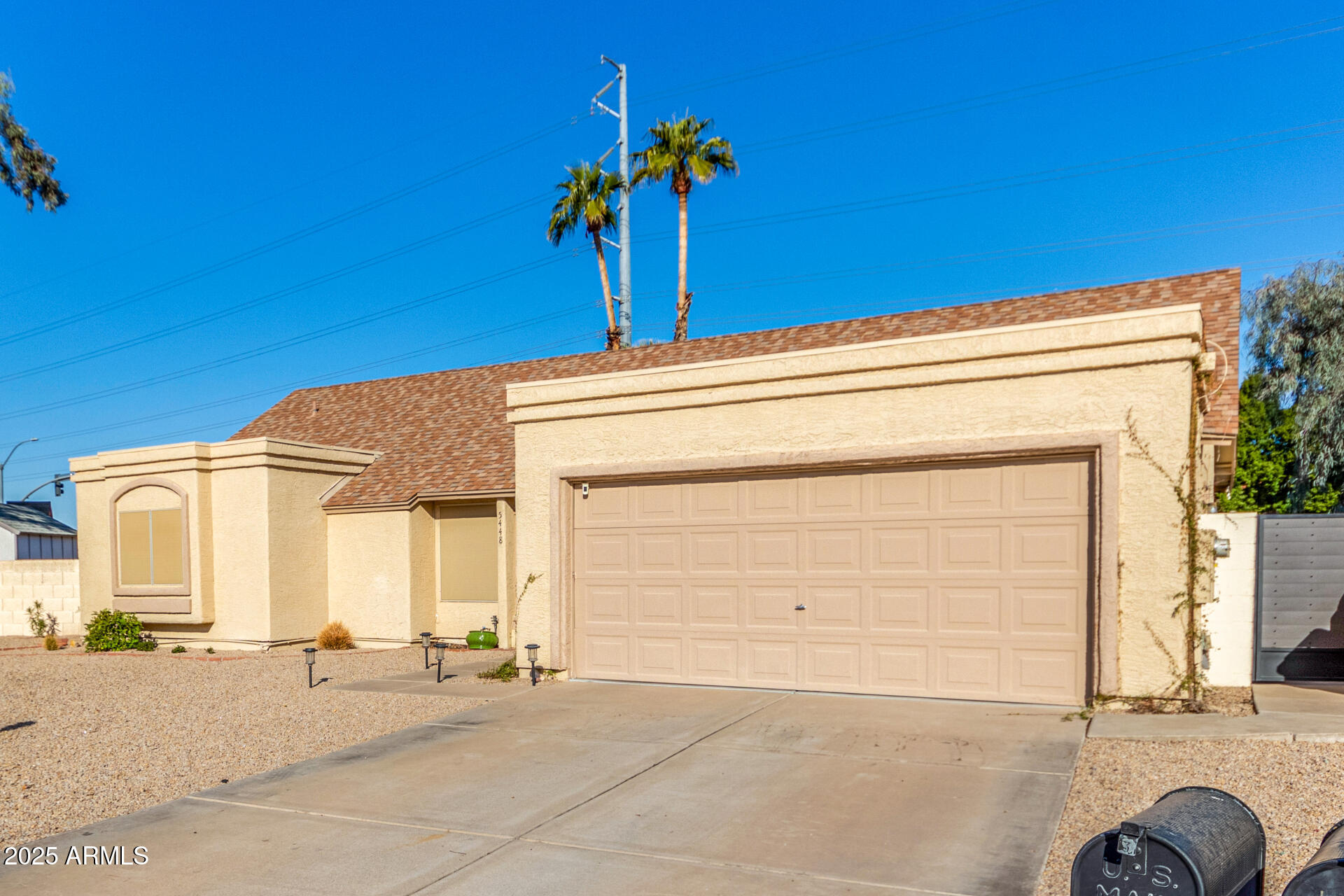 5448 W SHAW BUTTE Drive