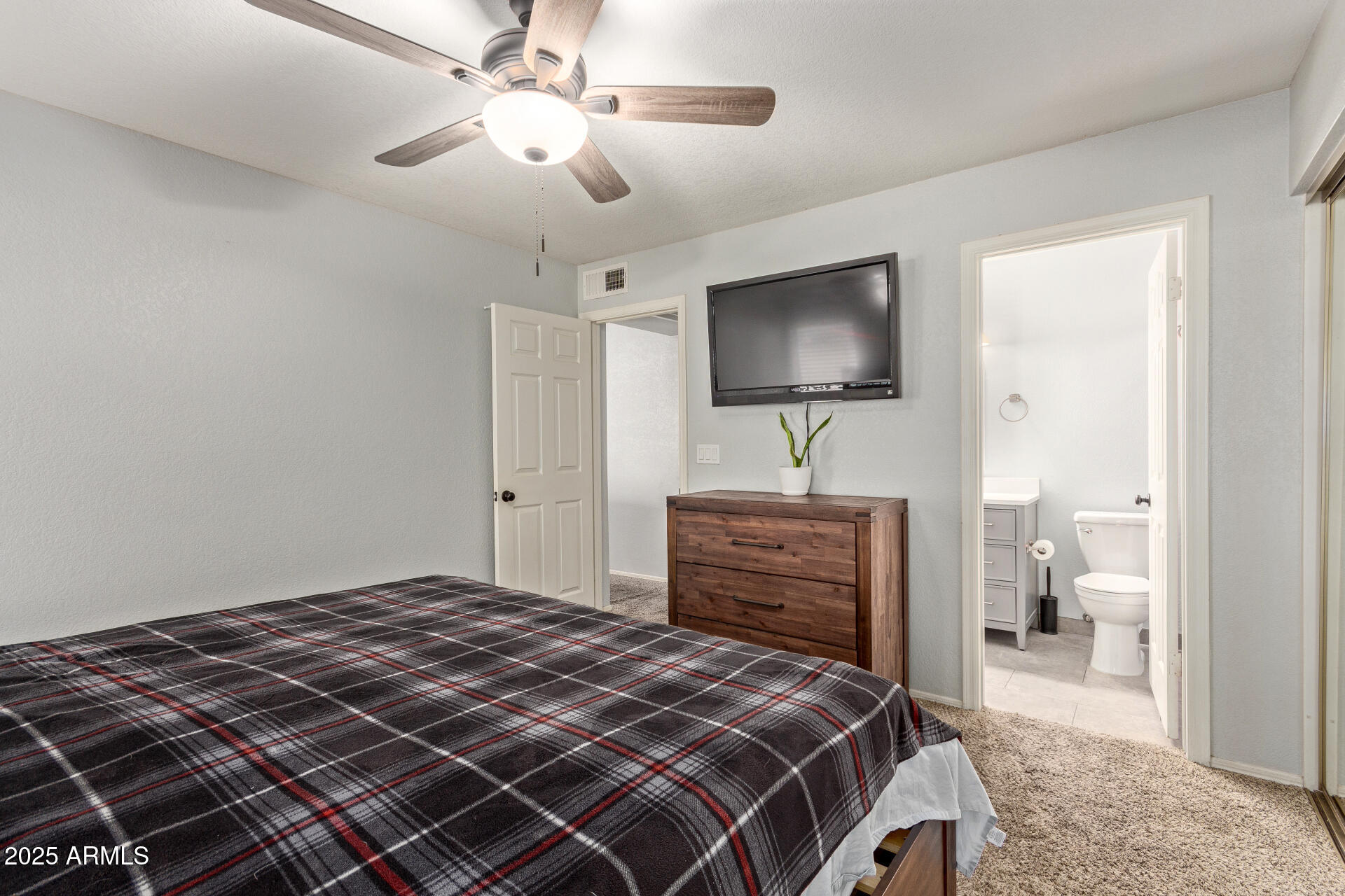 5448 W SHAW BUTTE Drive