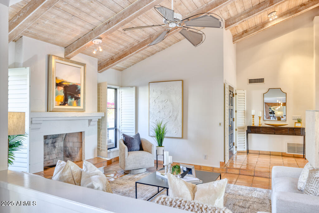 3117 E SIERRA MADRE Way