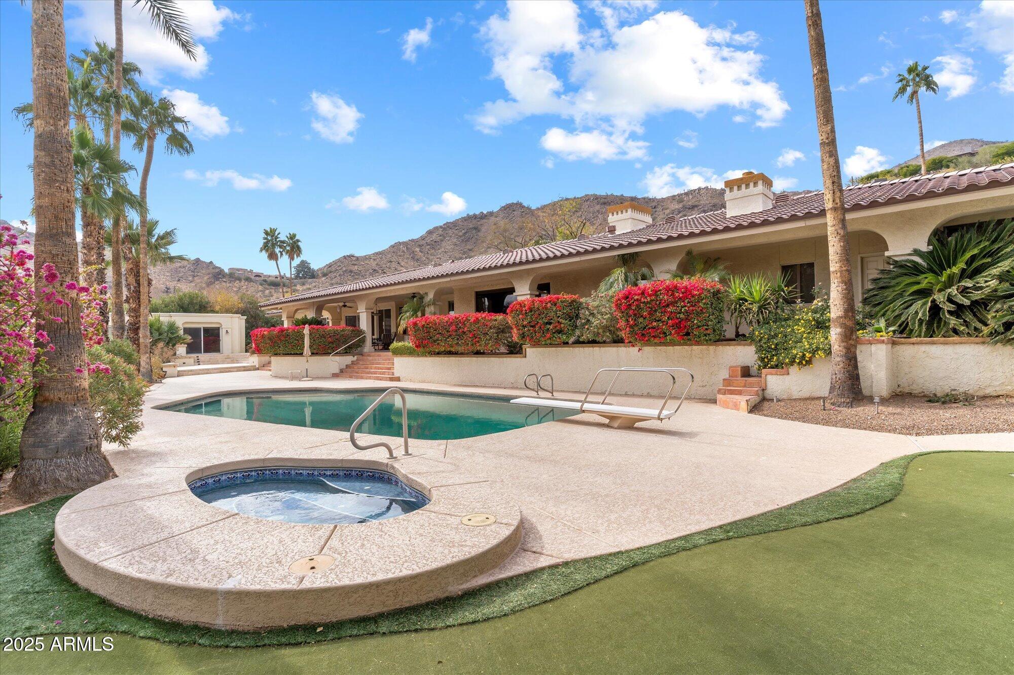 4541 E FOOTHILL Drive
