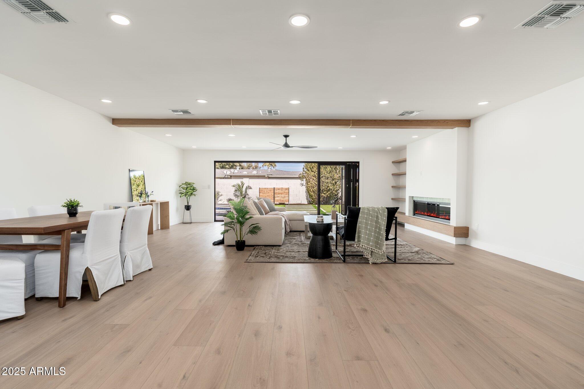 338 E ELM Street