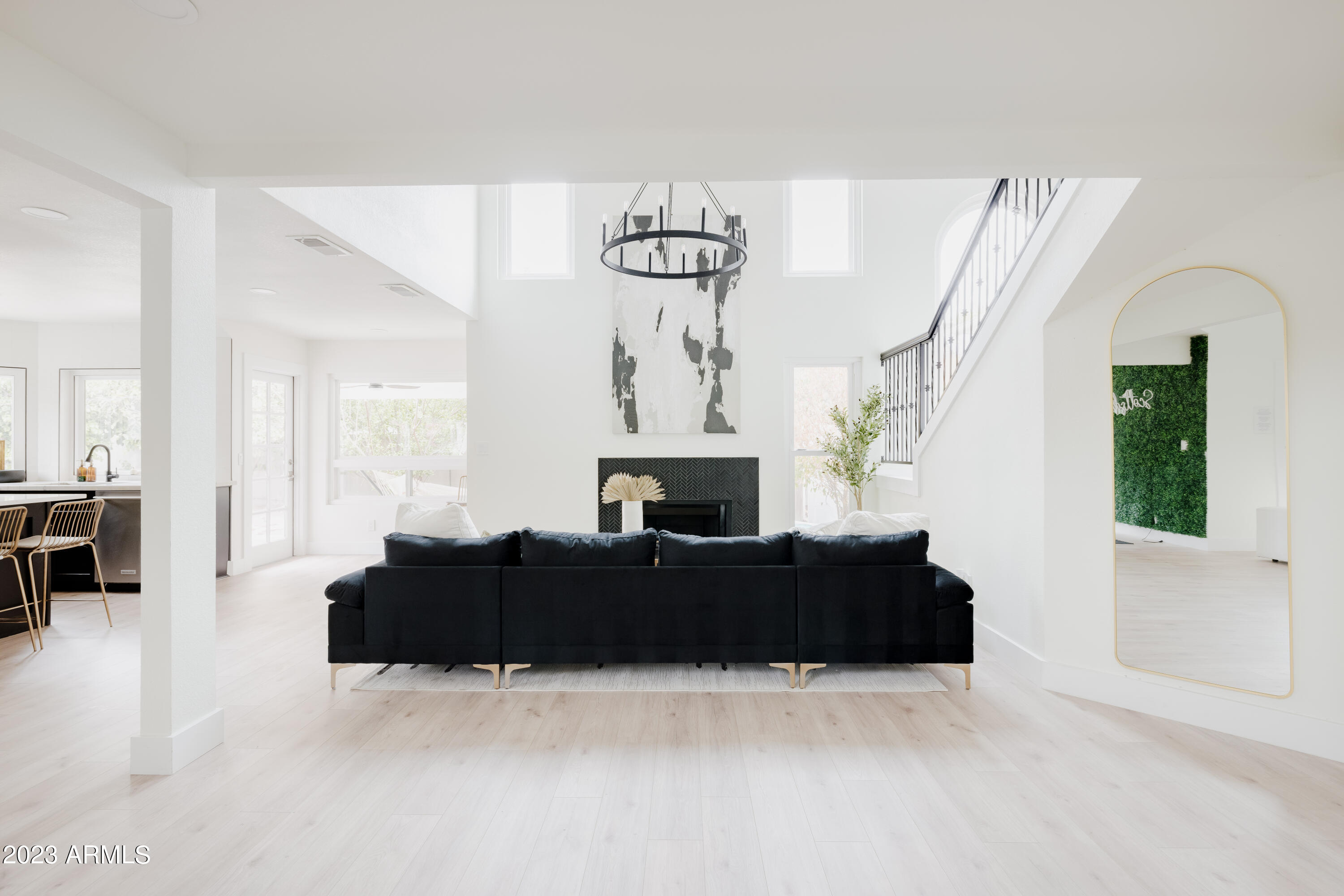 5366 E JUNIPER Avenue