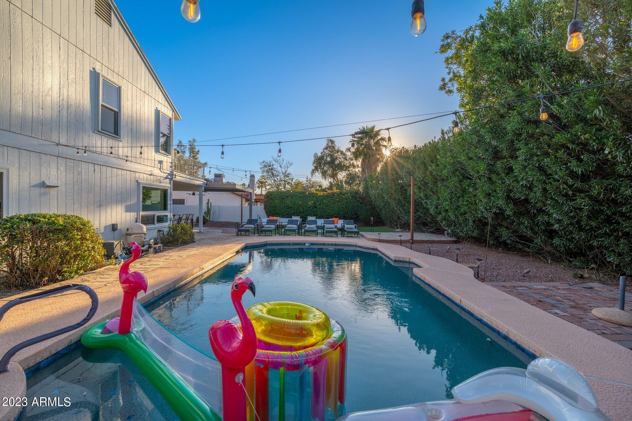 5366 E JUNIPER Avenue