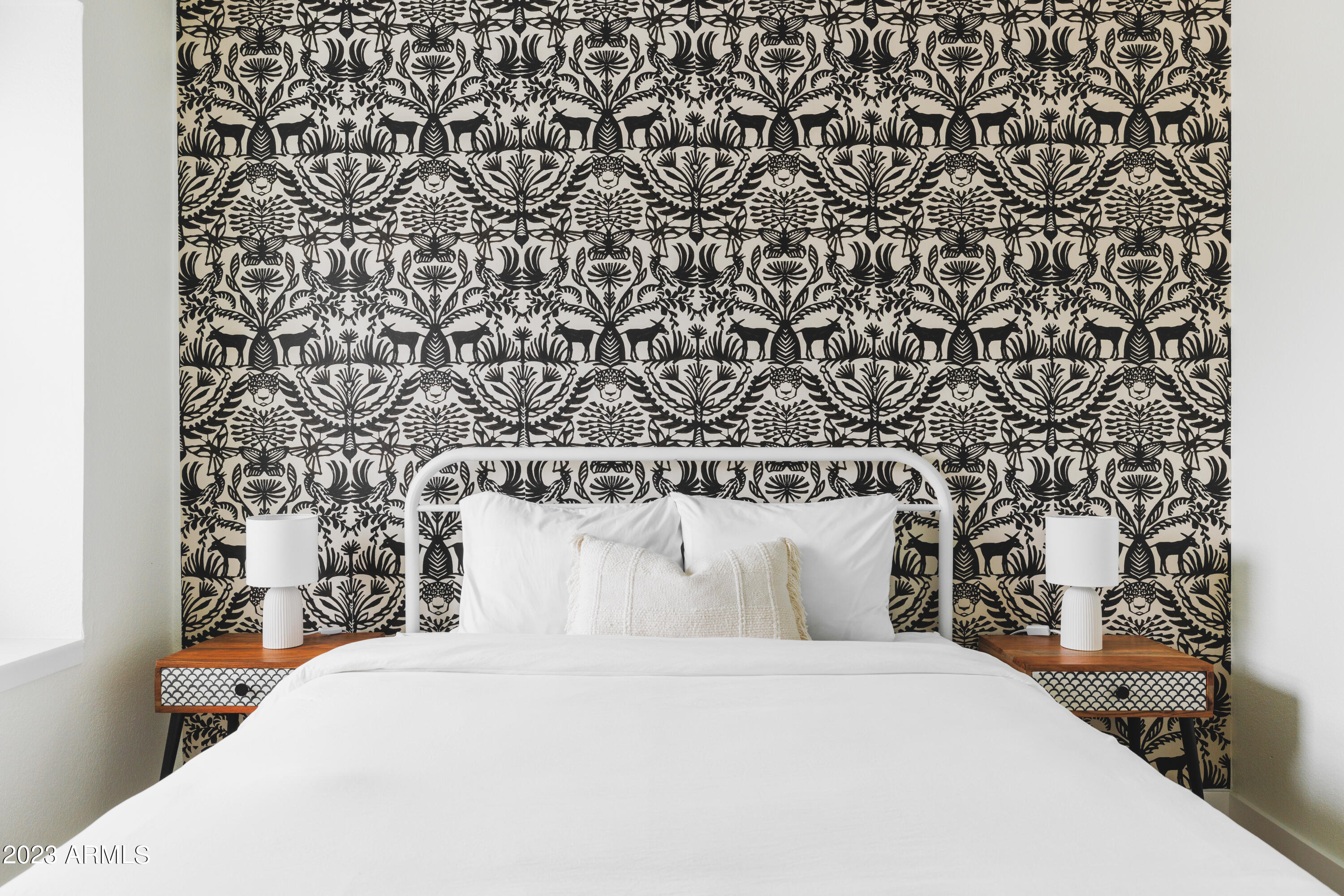 5366 E JUNIPER Avenue