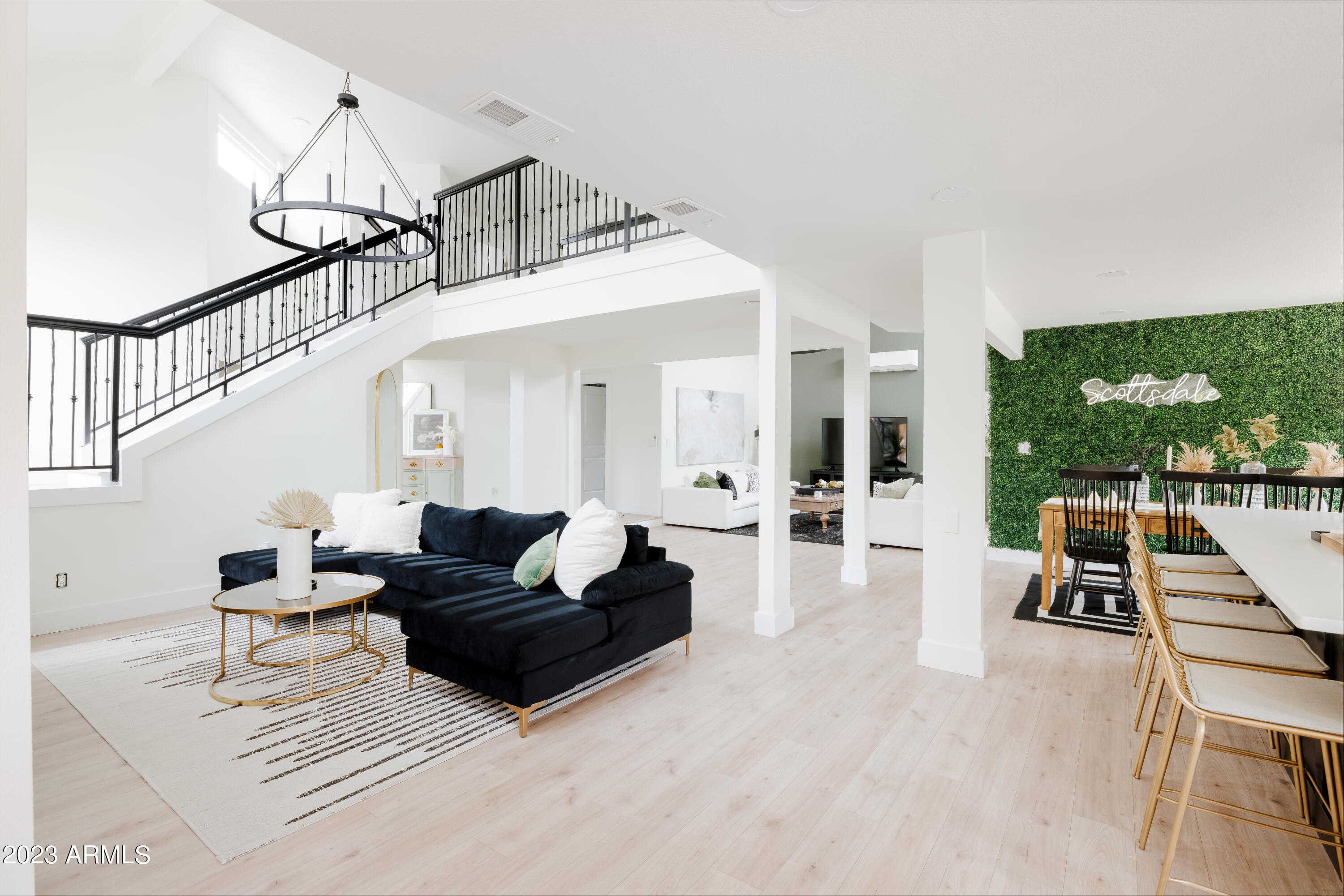 5366 E JUNIPER Avenue