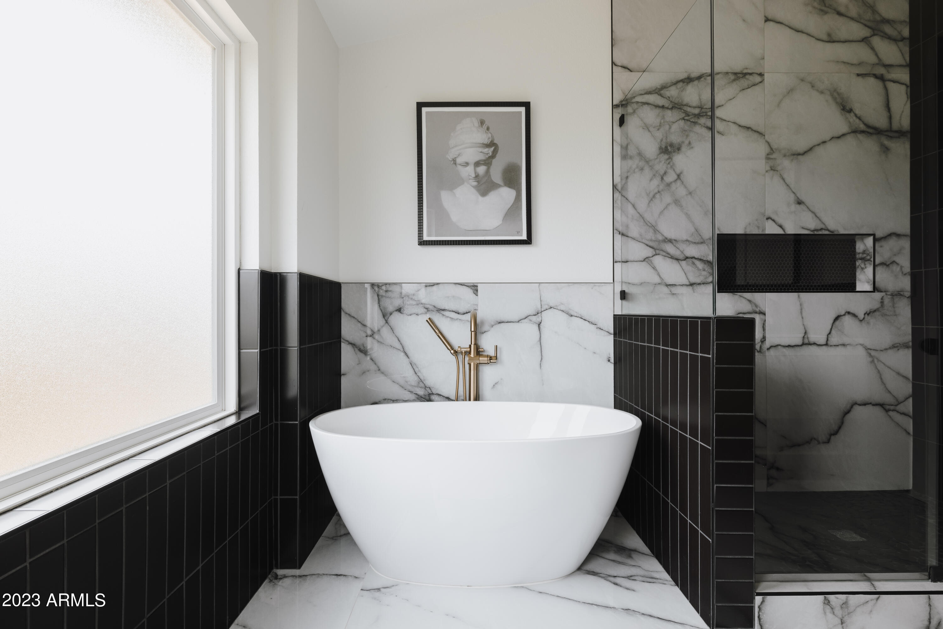 5366 E JUNIPER Avenue