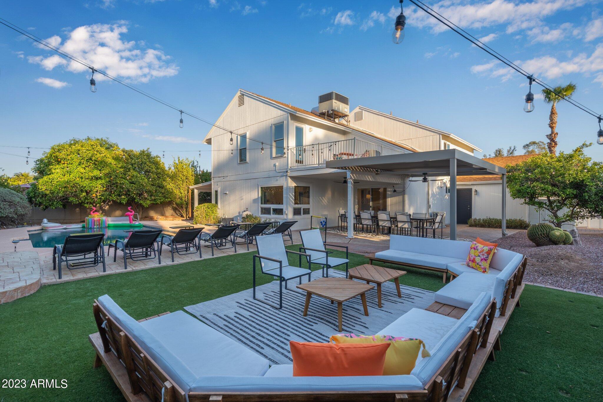 5366 E JUNIPER Avenue