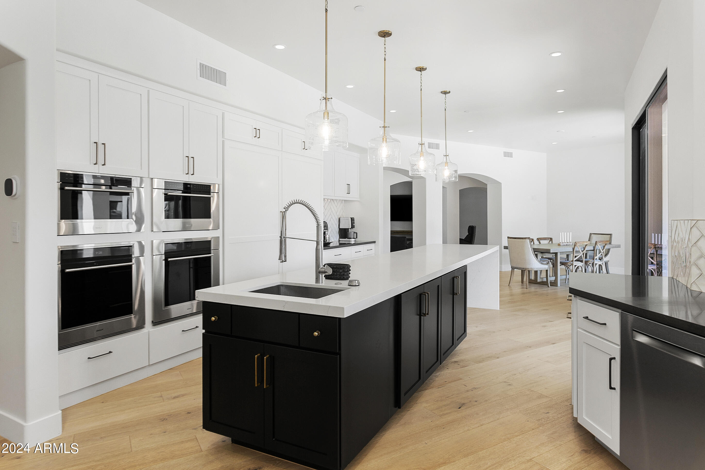 6718 E San Juan Avenue