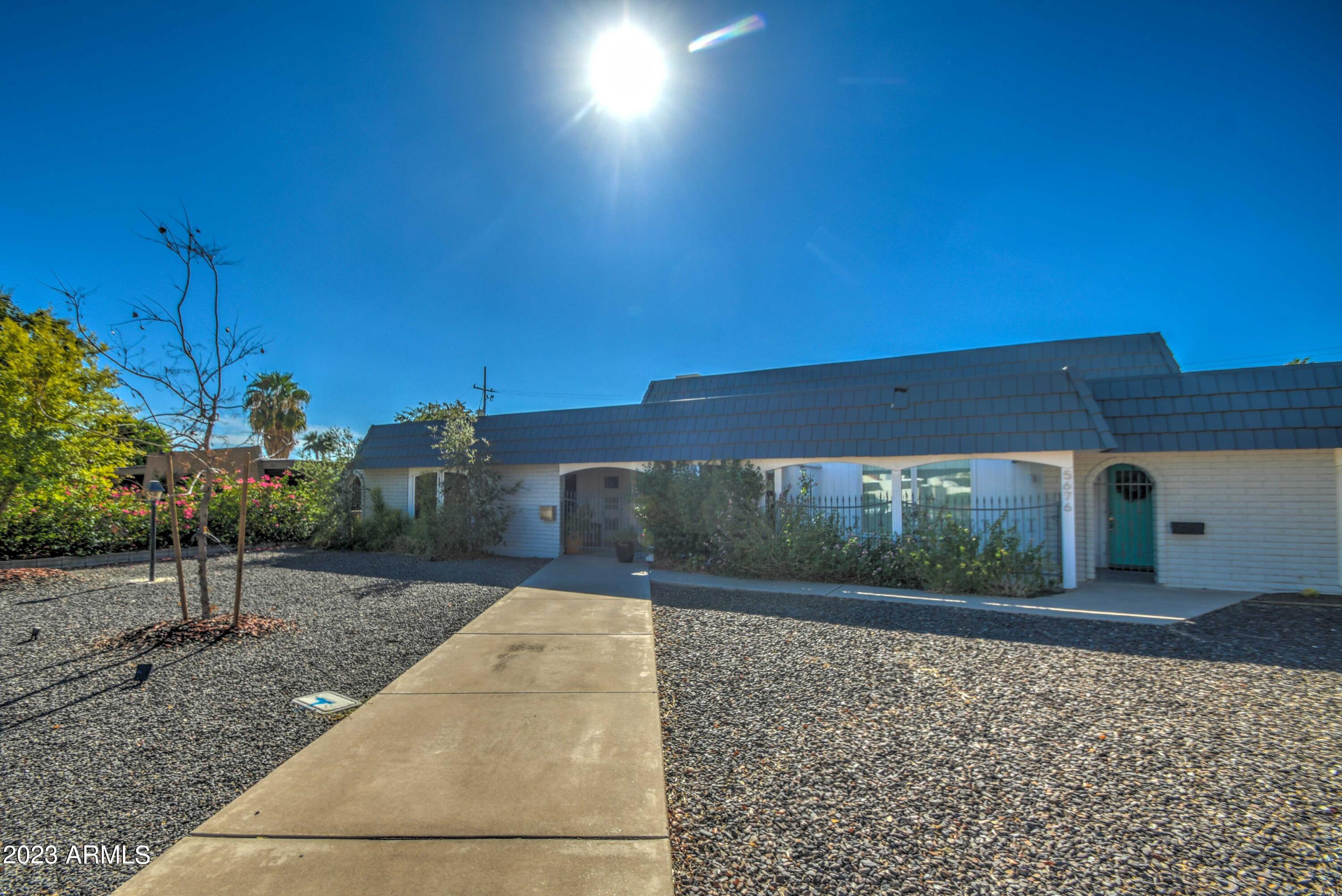 5674 N 12TH Street, Phoenix