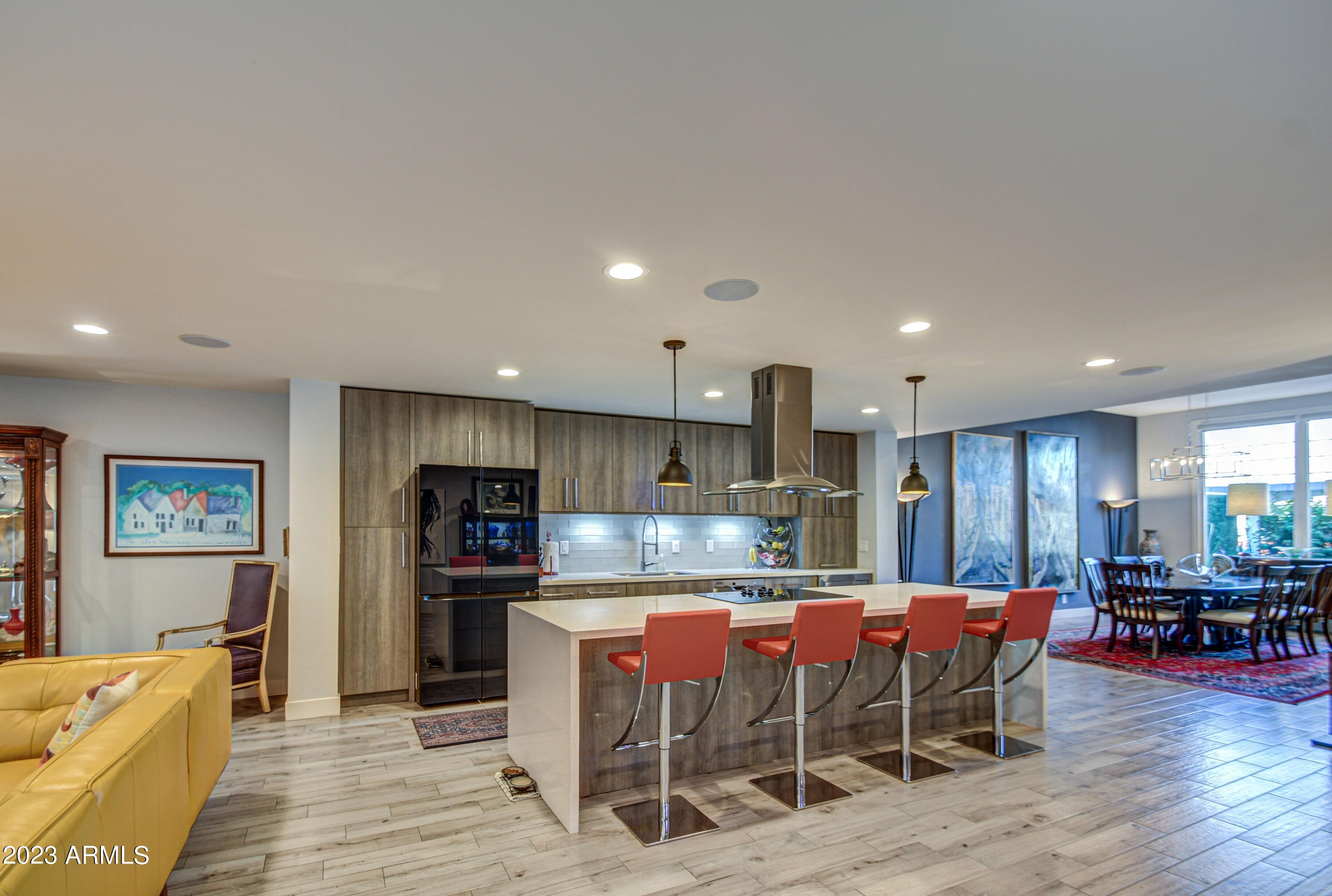 5674 N 12TH Street, Phoenix