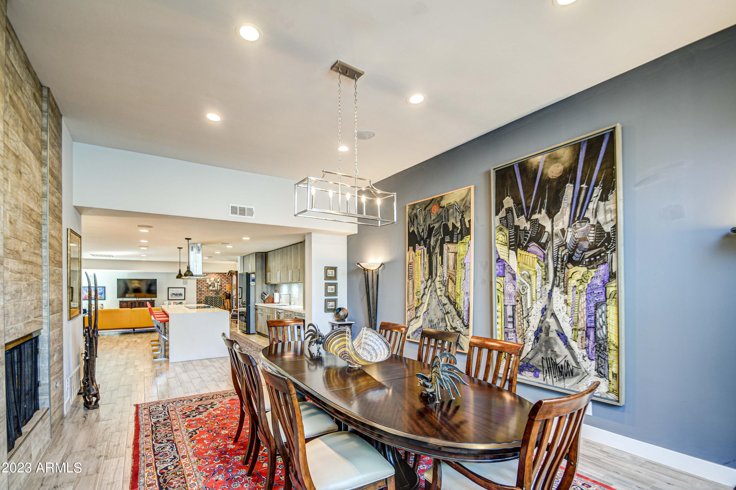 5674 N 12TH Street, Phoenix